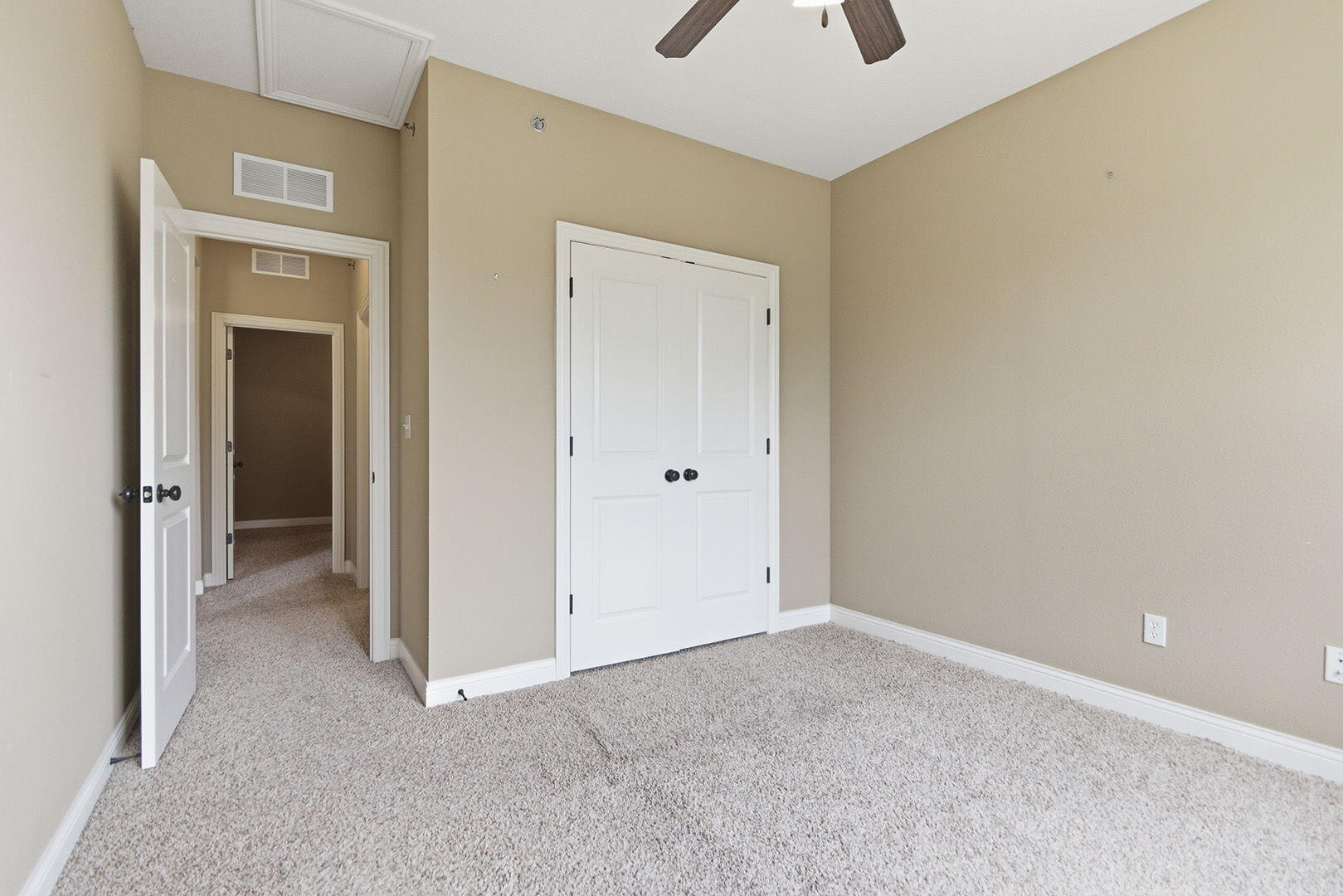 4008 W Worley St 302 Property Photo 25