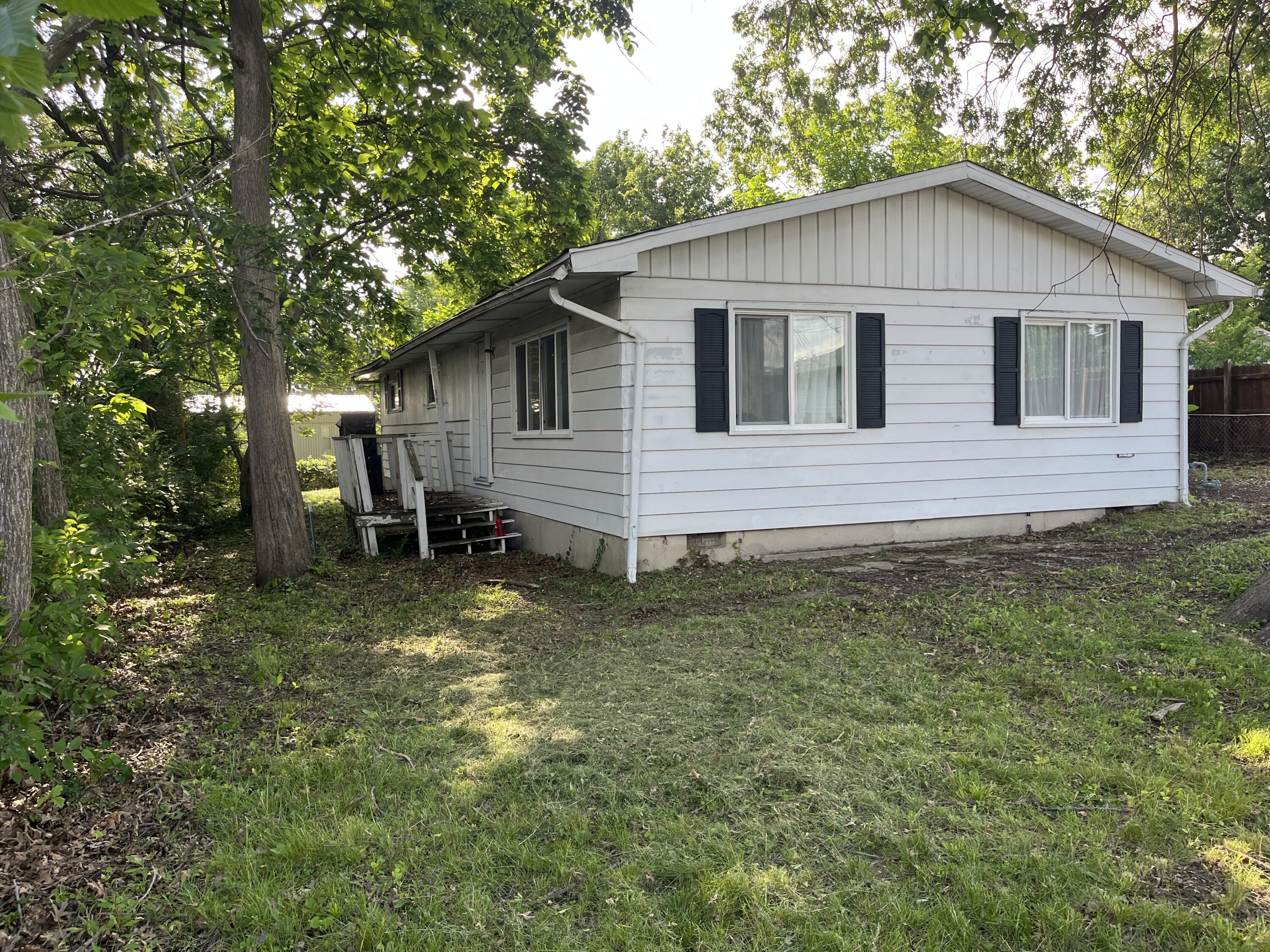 2307 Andy Dr Property Photo 3