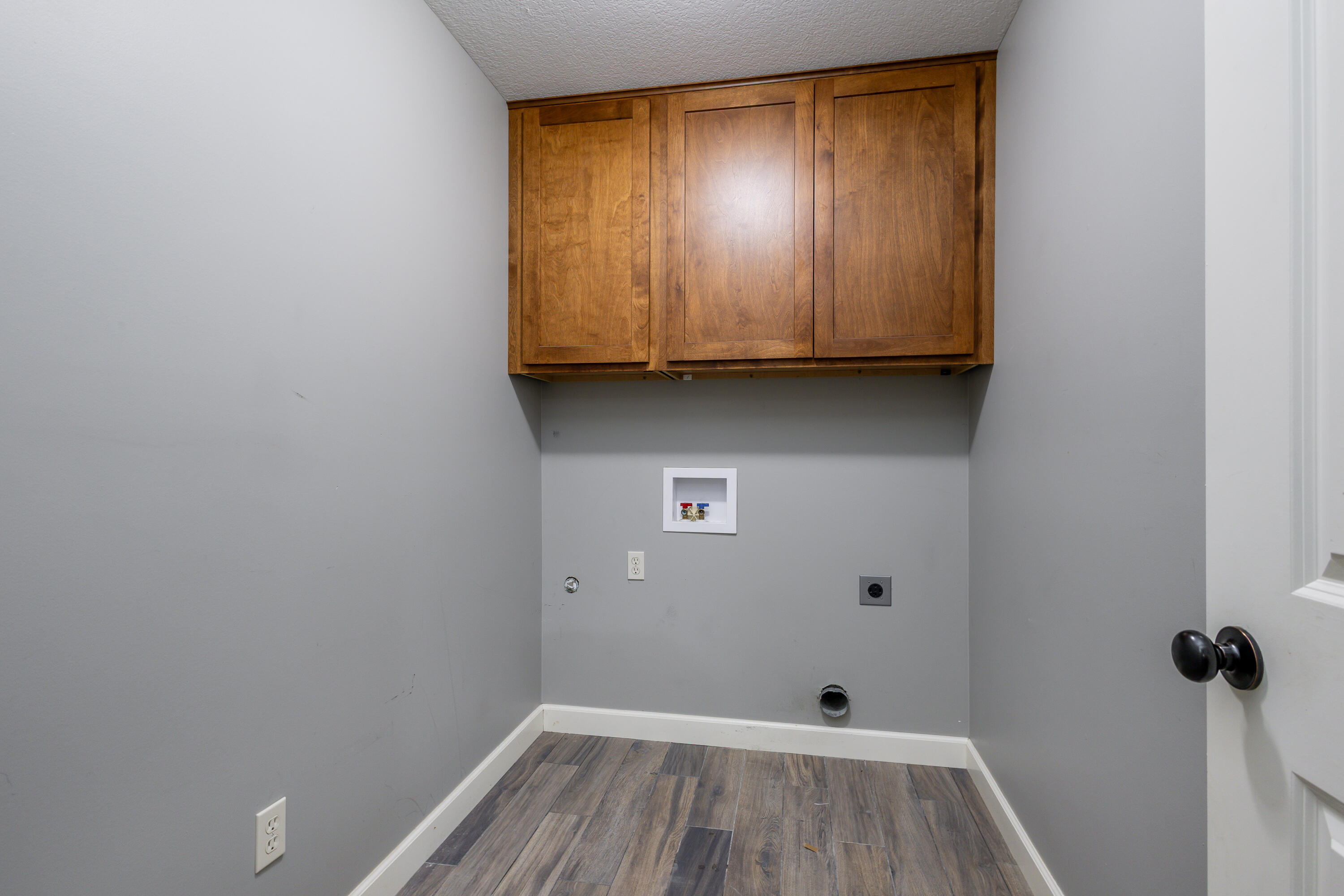 5910 Eagle Lake Dr Property Photo 4
