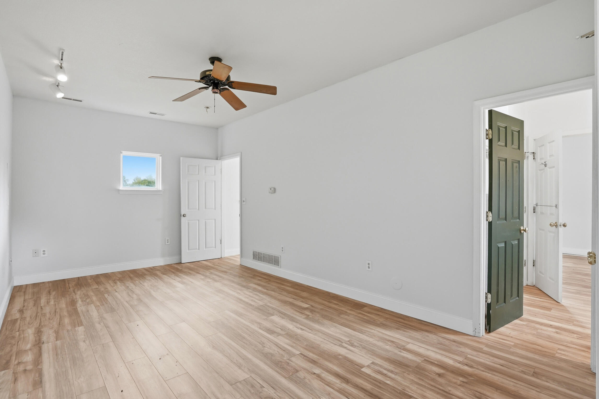 13221 E Remie Rd Property Photo 56
