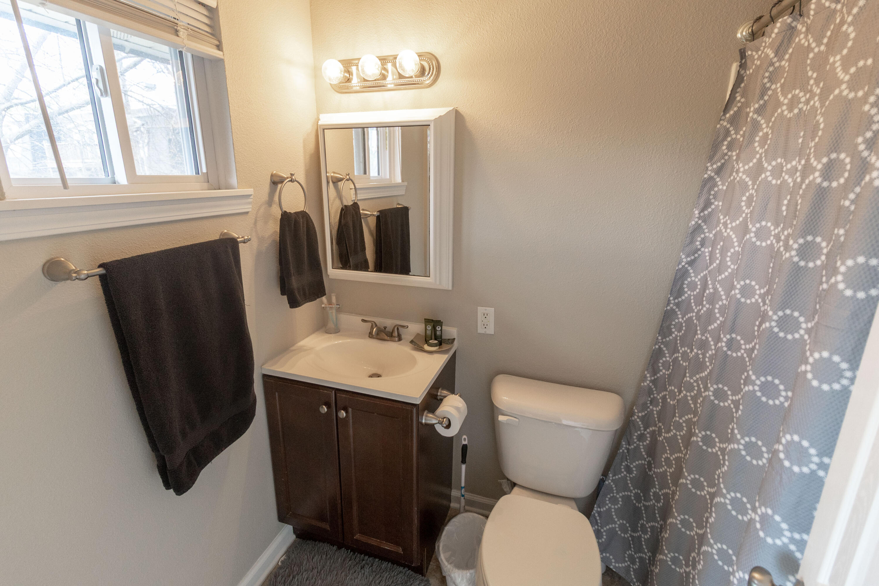 105 N Garth Ave 54 Property Photo 18