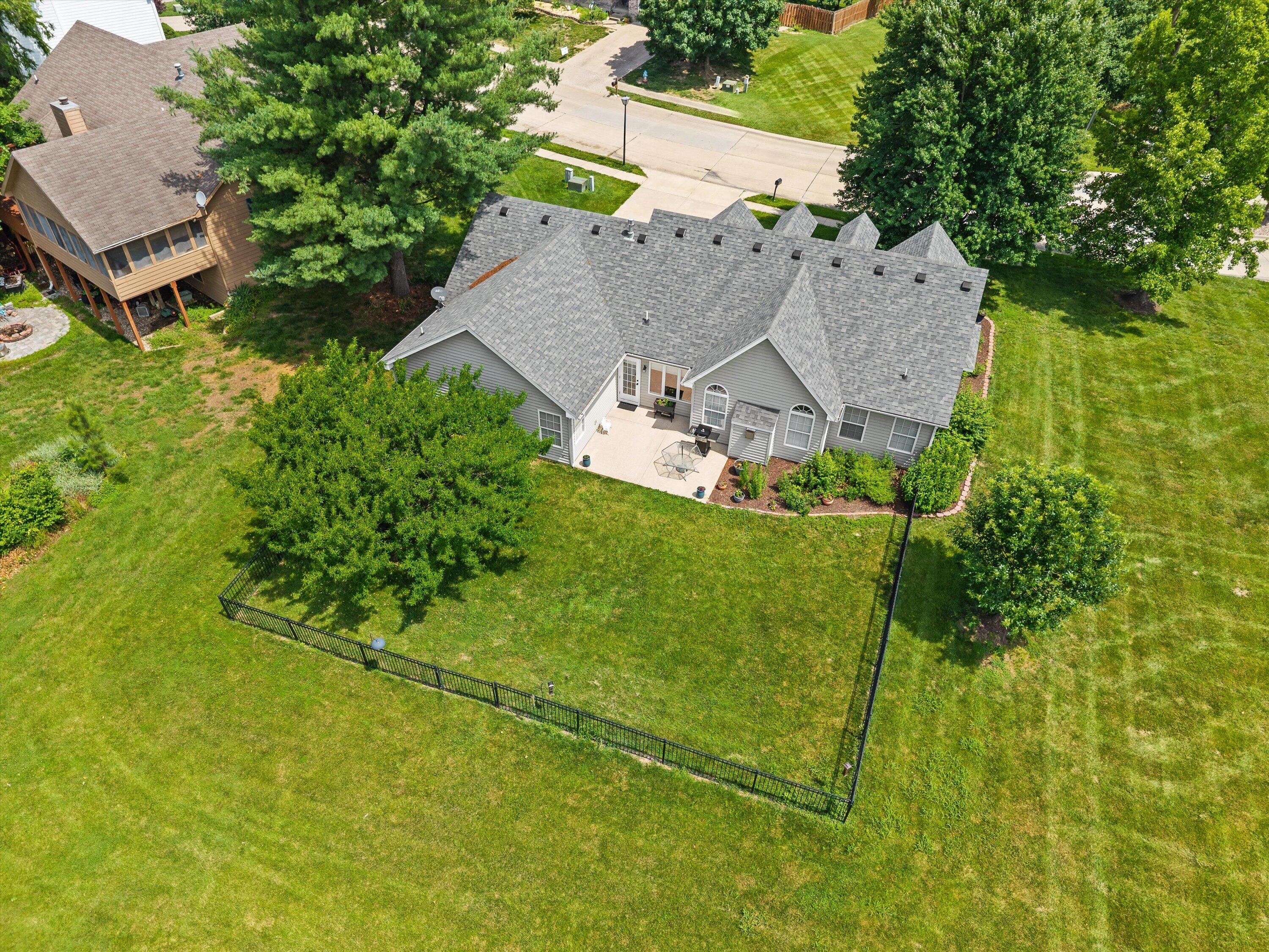 4306 Sussex Dr Property Photo 25