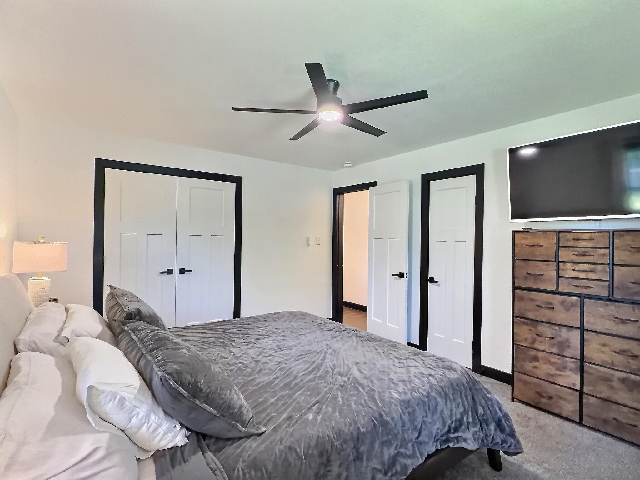 2901 Kenborg Property Photo 10