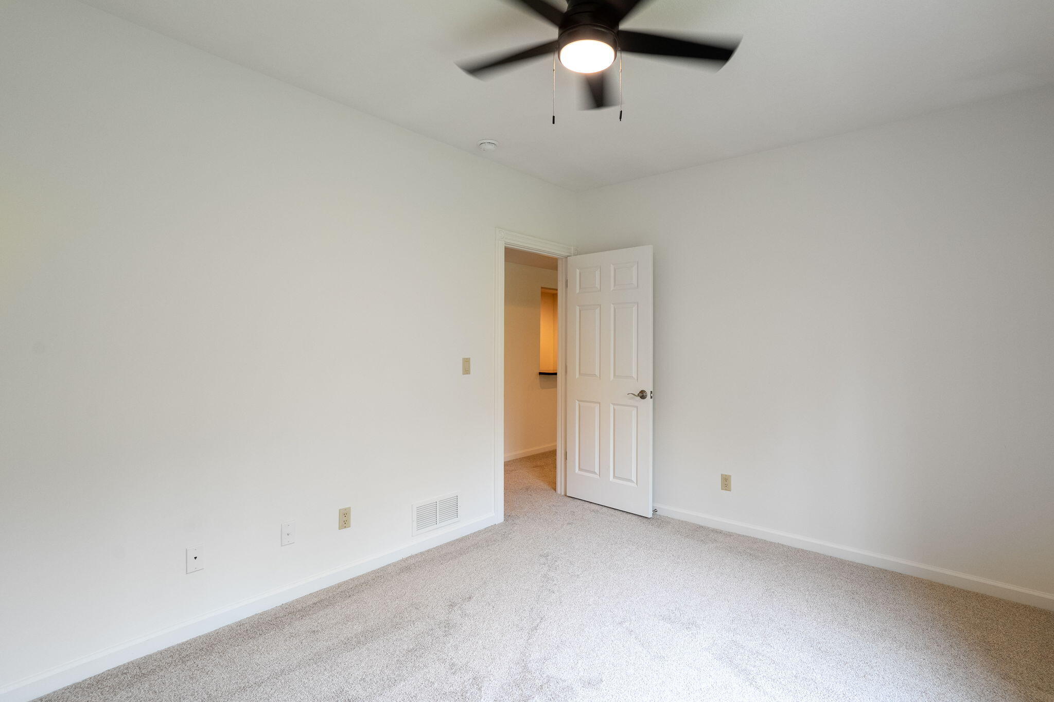 4551 E Ravens Ridge Dr Property Photo 45