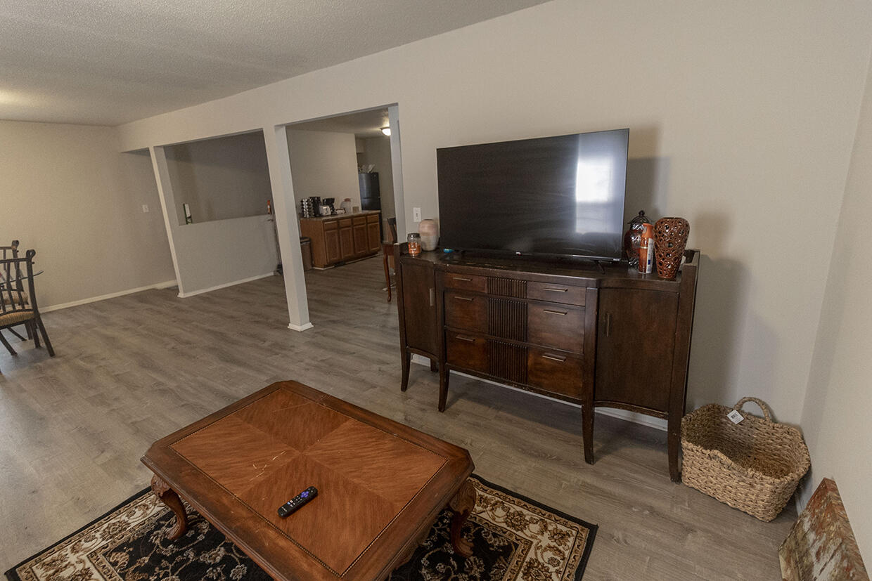 204 Wheaton Ct Property Photo 6