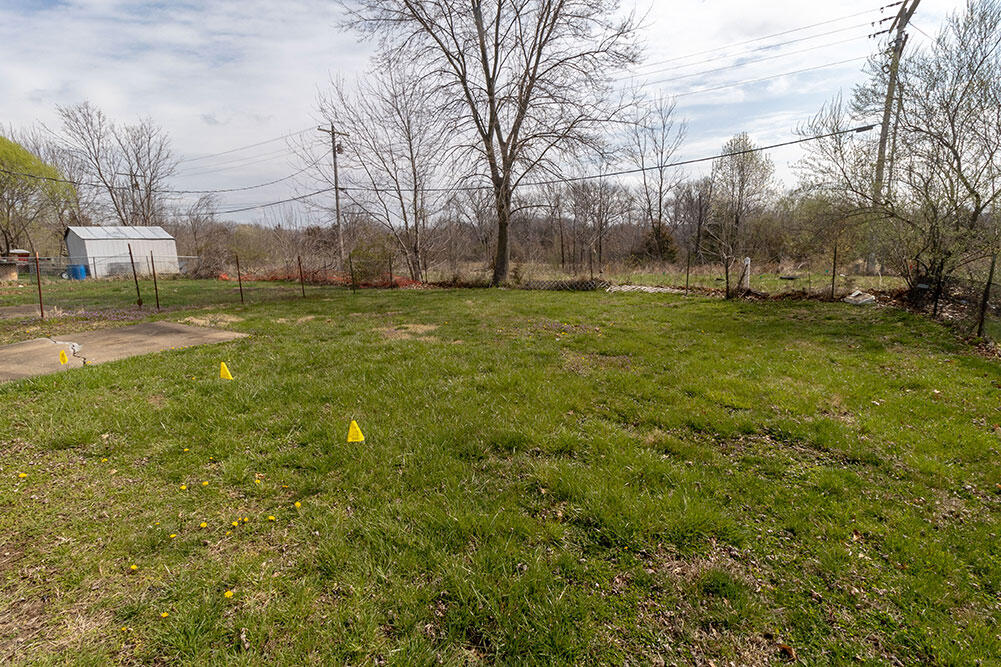 7304 N Moberly Dr B Property Photo 19
