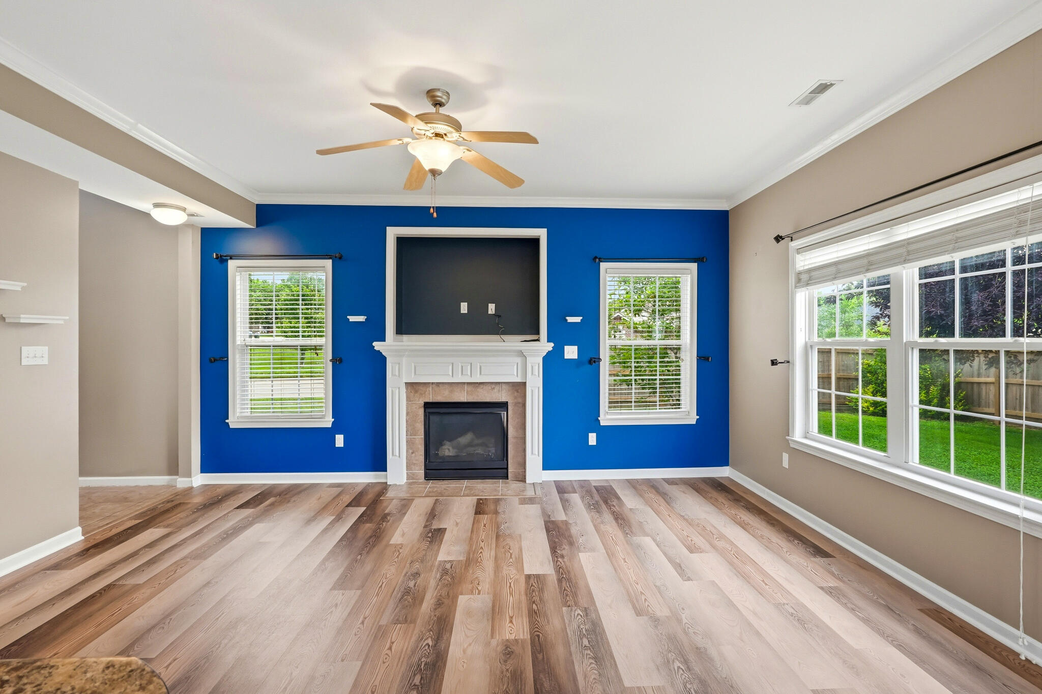 208 Port Way Property Photo 16