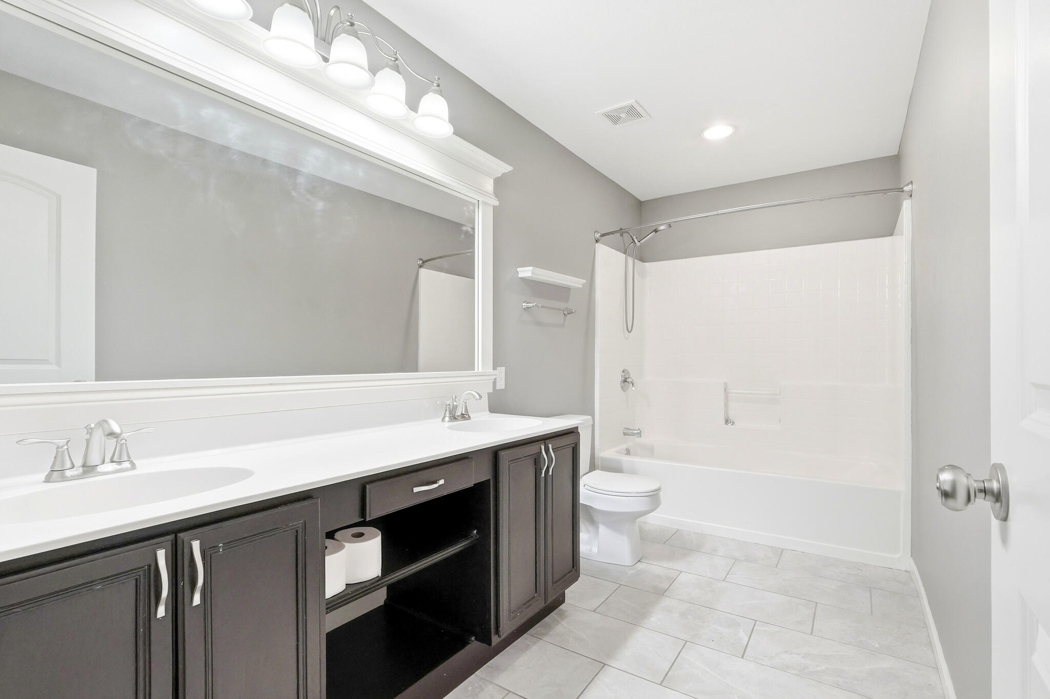 208 Port Way Property Photo 19