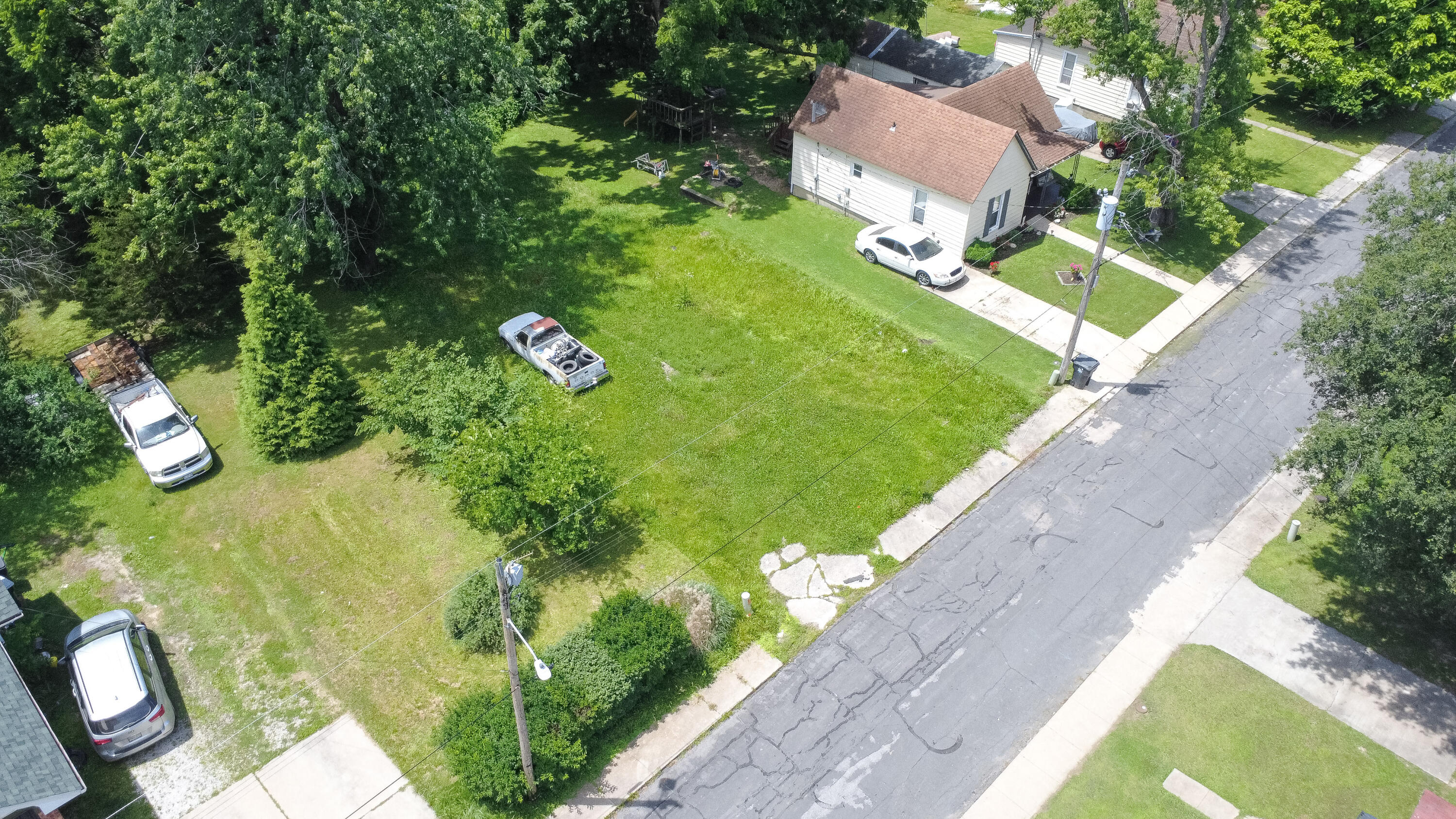 708 Farror St Property Photo 16