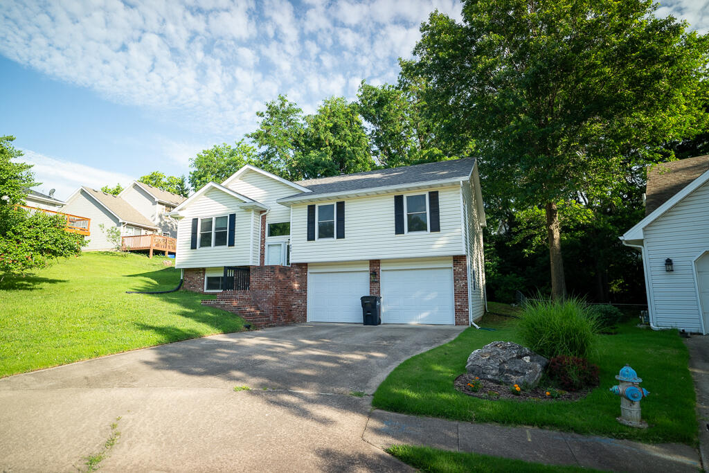 809 Timbers Ct Property Photo 2