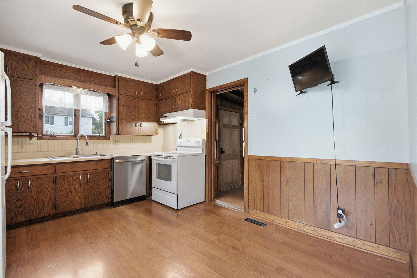 927 E Promenade St Property Photo 20