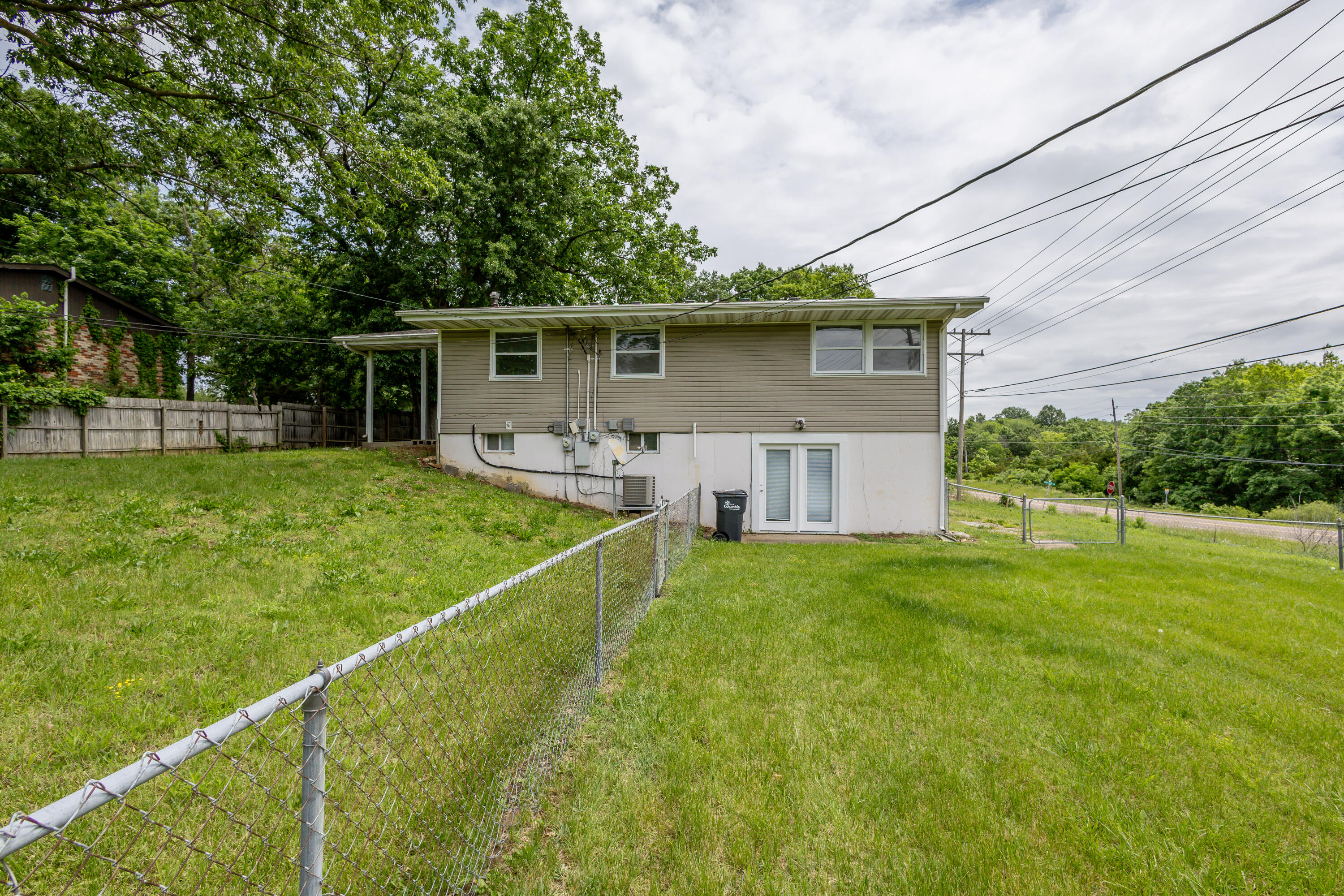 1301 Dawn Ridge Rd Property Photo 28