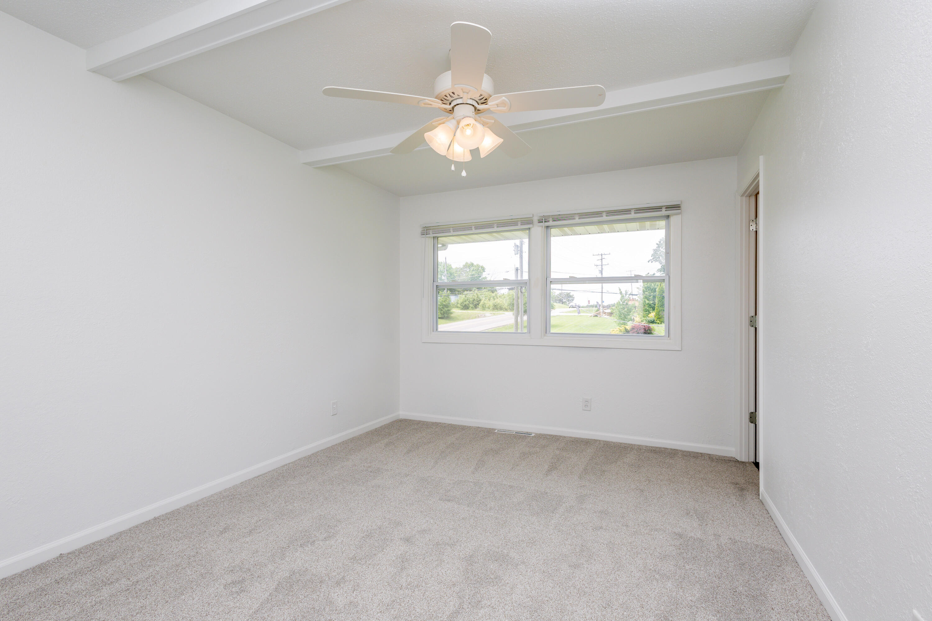 1301 Dawn Ridge Rd Property Photo 30