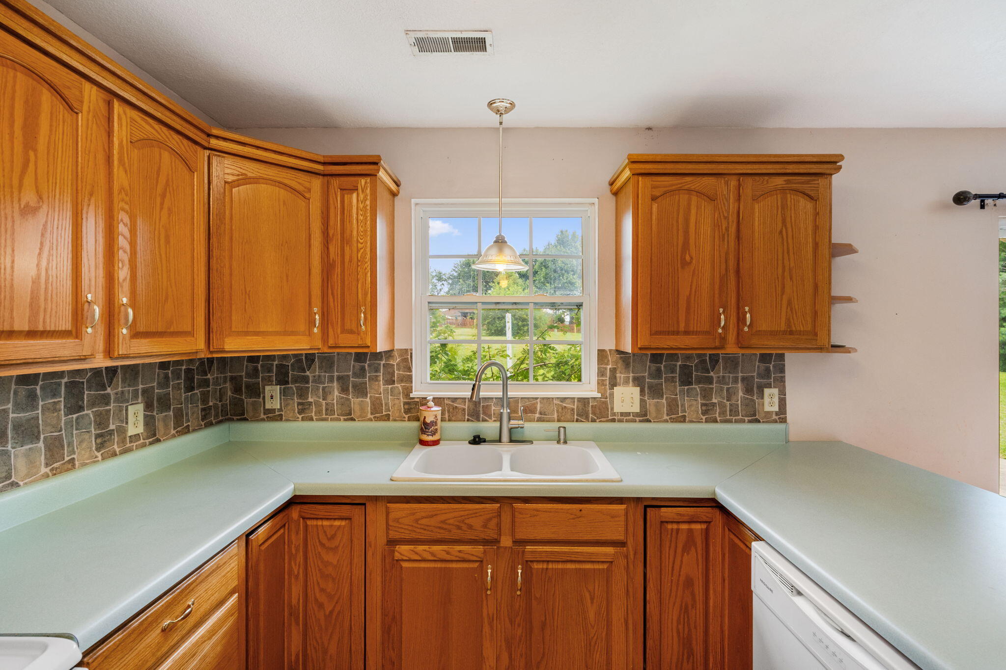 13465 Rosedown Ct Property Photo 21