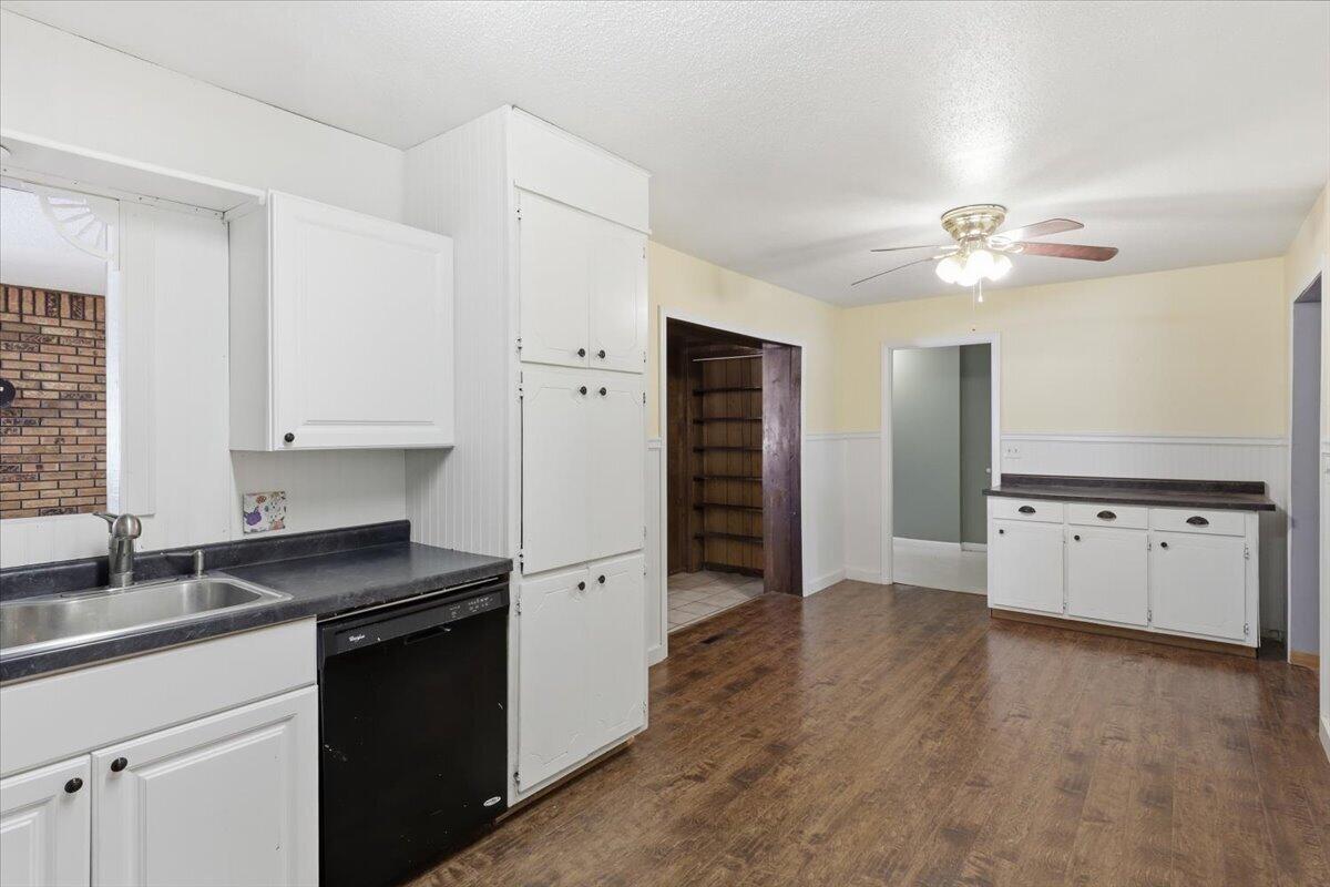 101 W Haynes St Property Photo 2