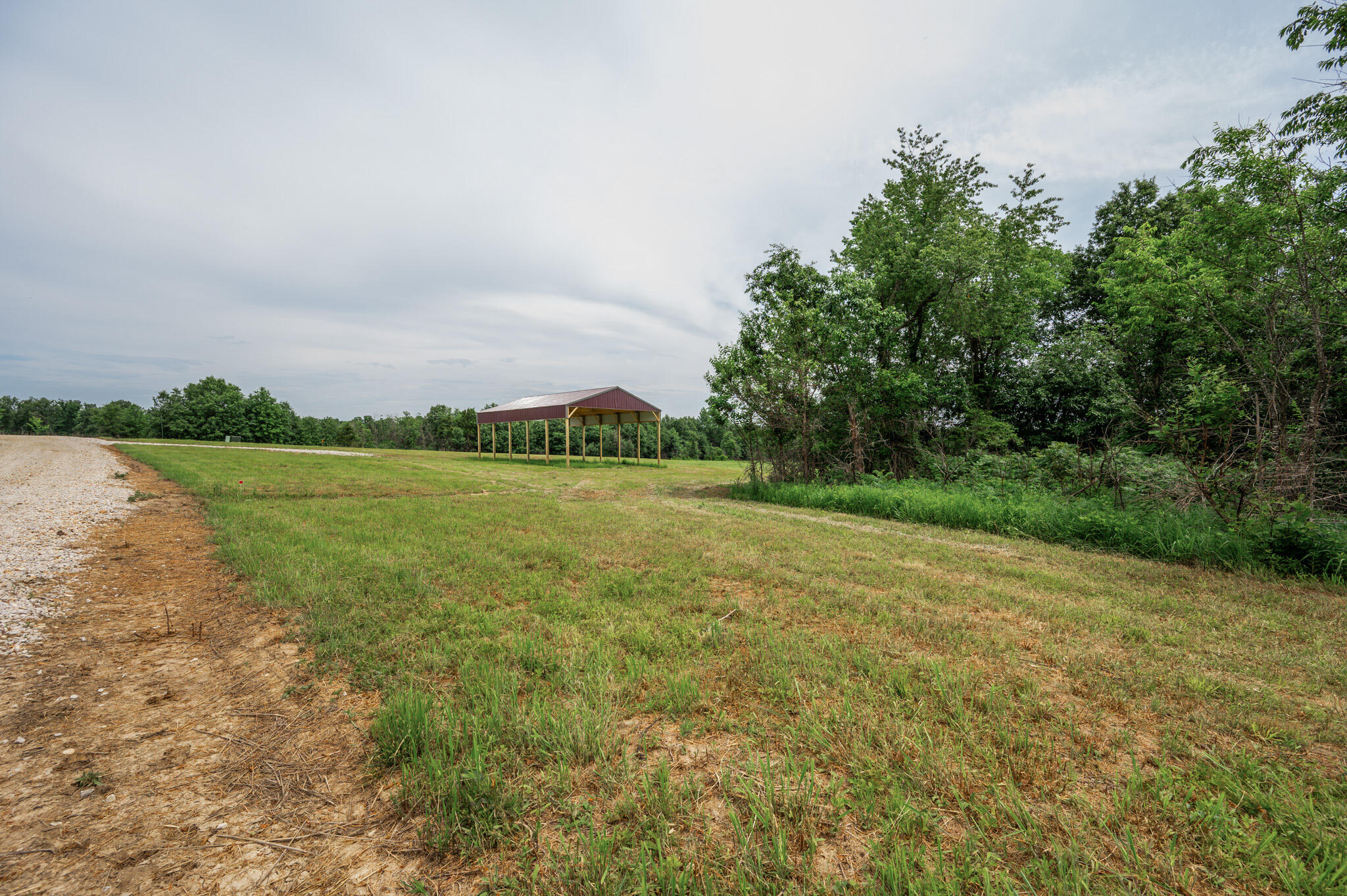 24 Halyon Estates Property Photo 13