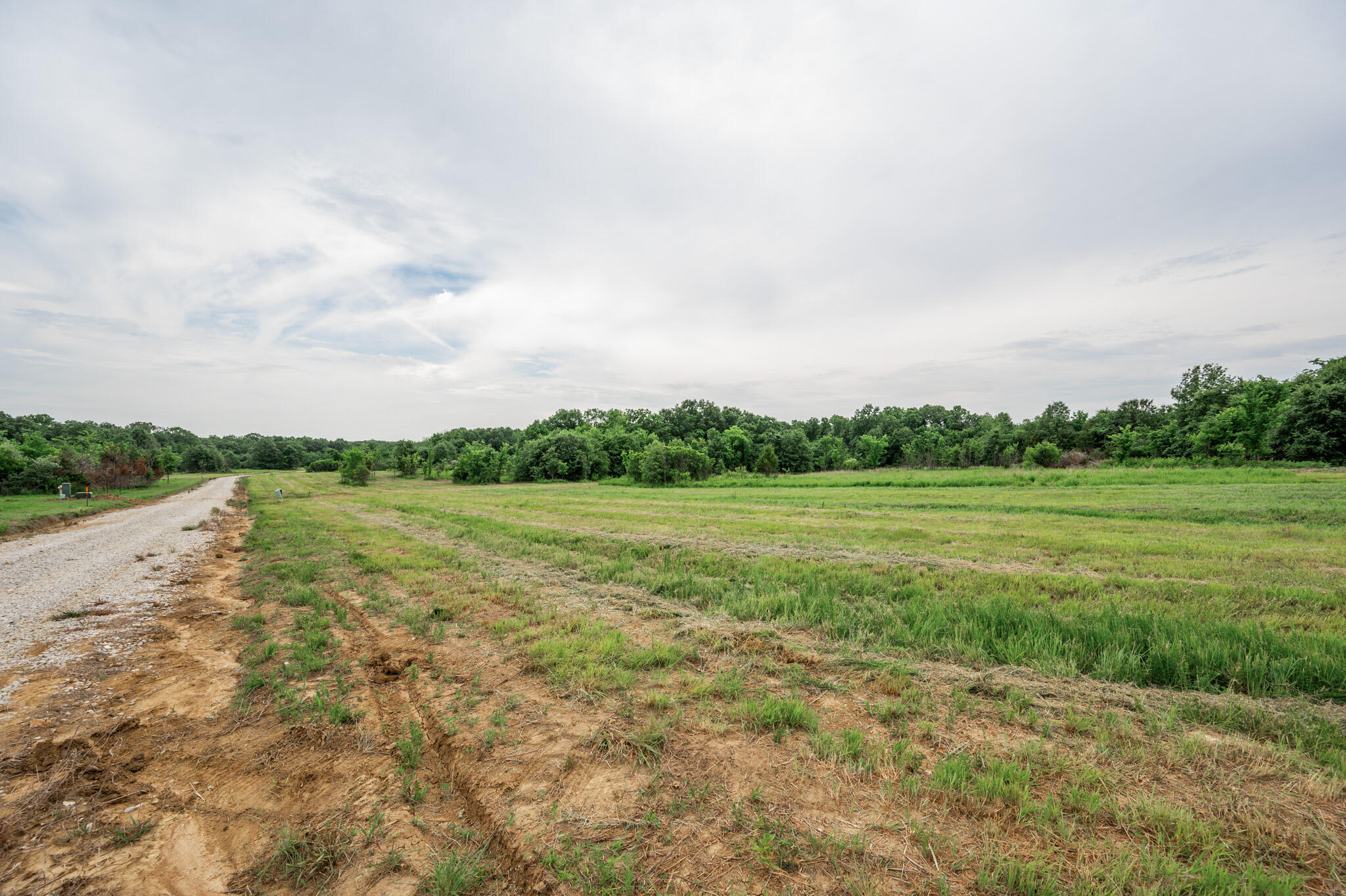 25 Halyon Estates Property Photo 5