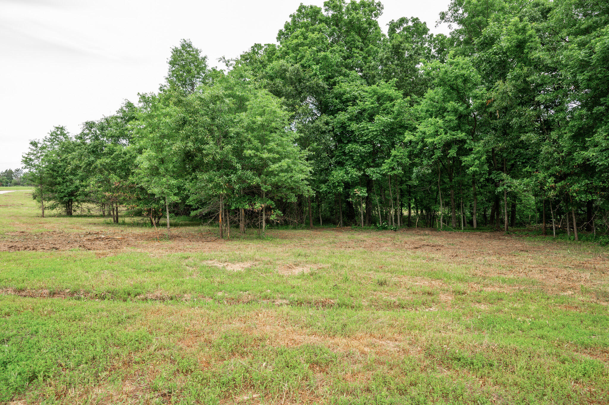 25 Halyon Estates Property Photo 8