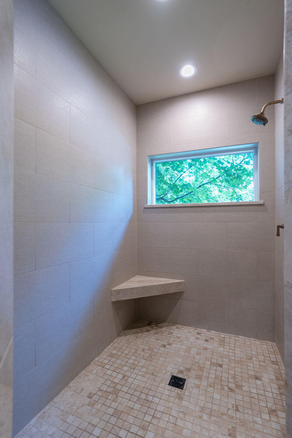 4410 Glen Eagle Dr Property Photo 26