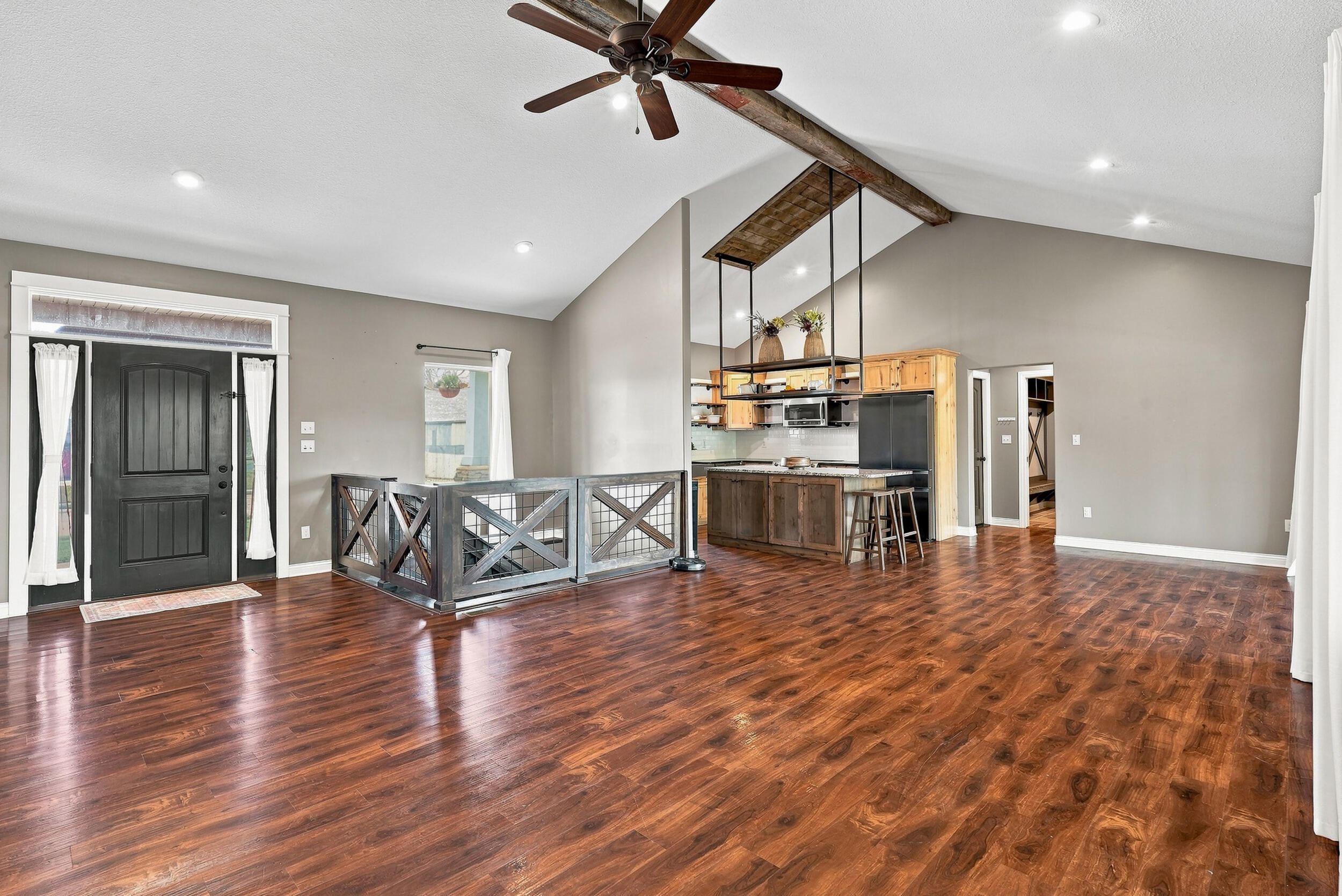 5580 Kingfisher Dr Property Photo 16