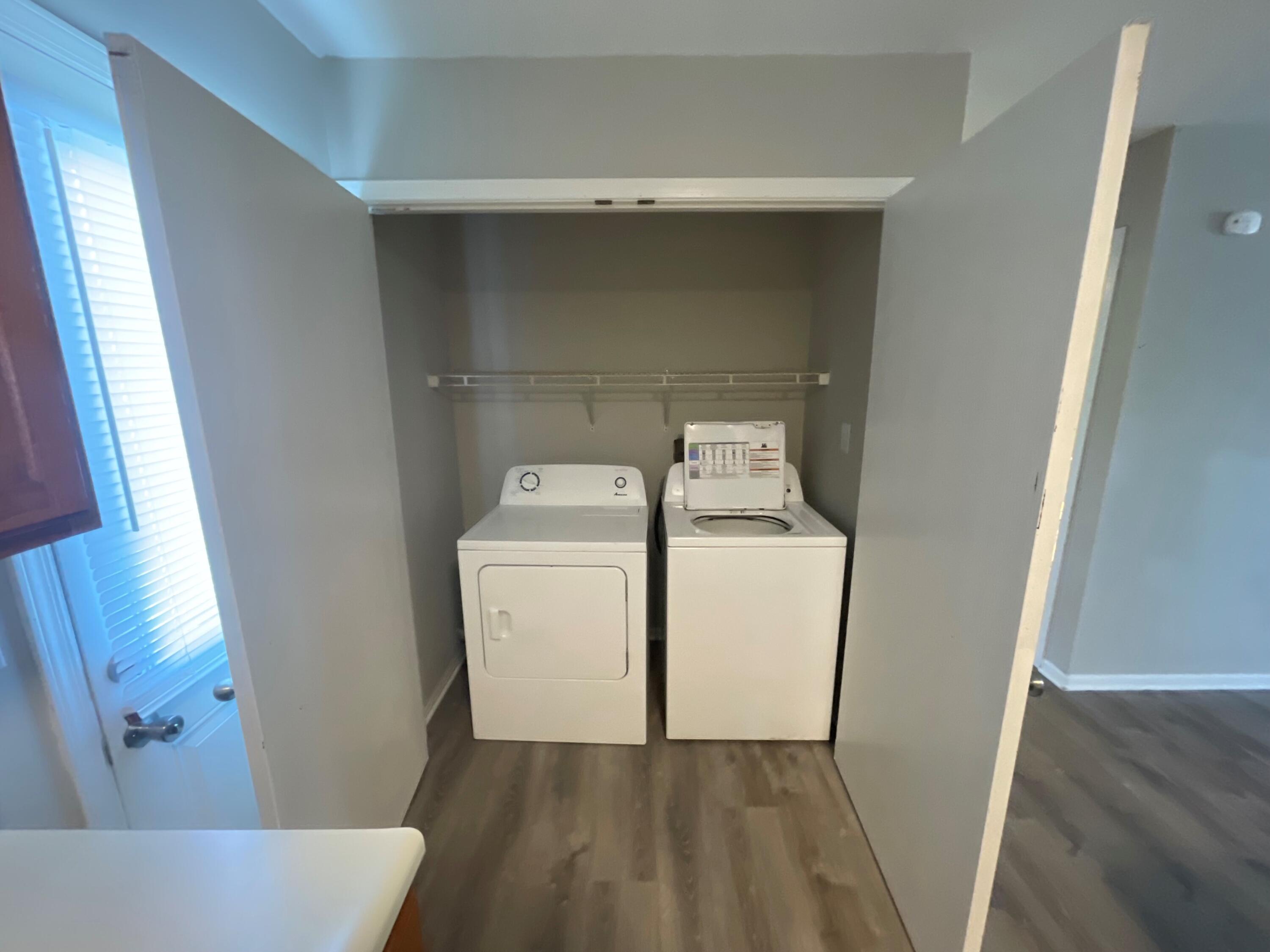 1421 Risen Star Ct Property Photo 8