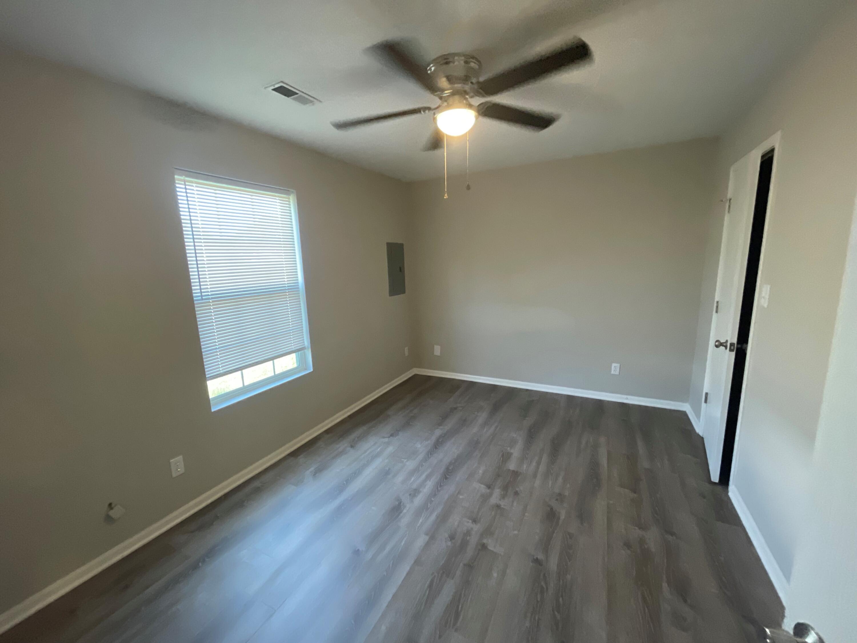 1421 Risen Star Ct Property Photo 10