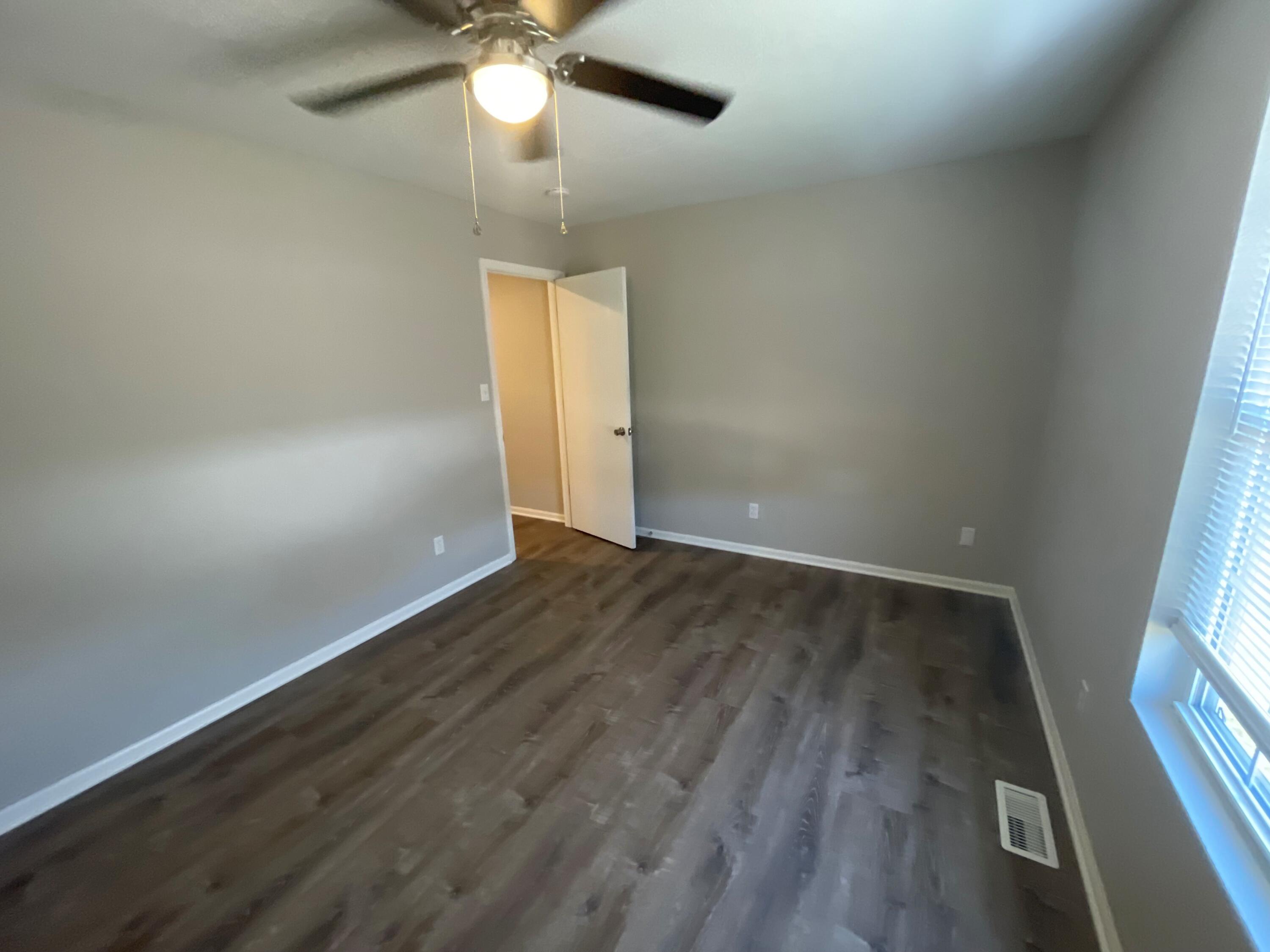 1421 Risen Star Ct Property Photo 18