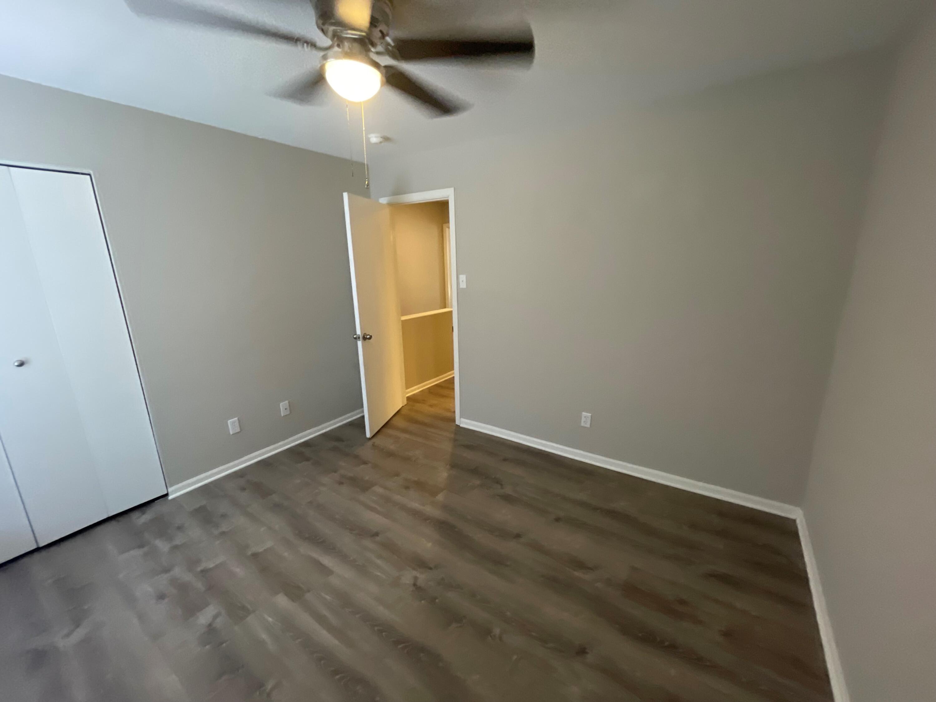 1421 Risen Star Ct Property Photo 23