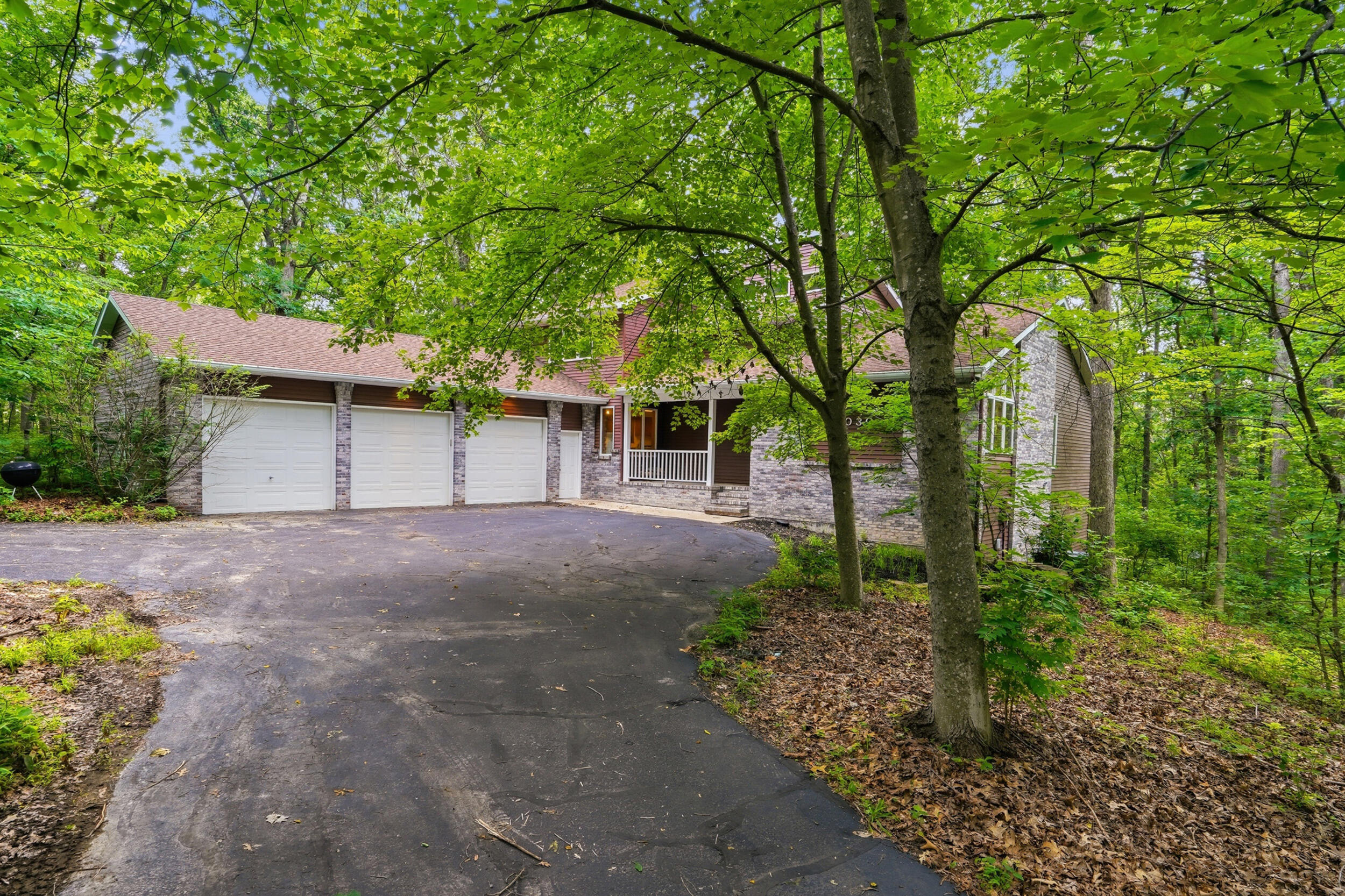 8030 S Turtle Creek Ln Property Photo 5