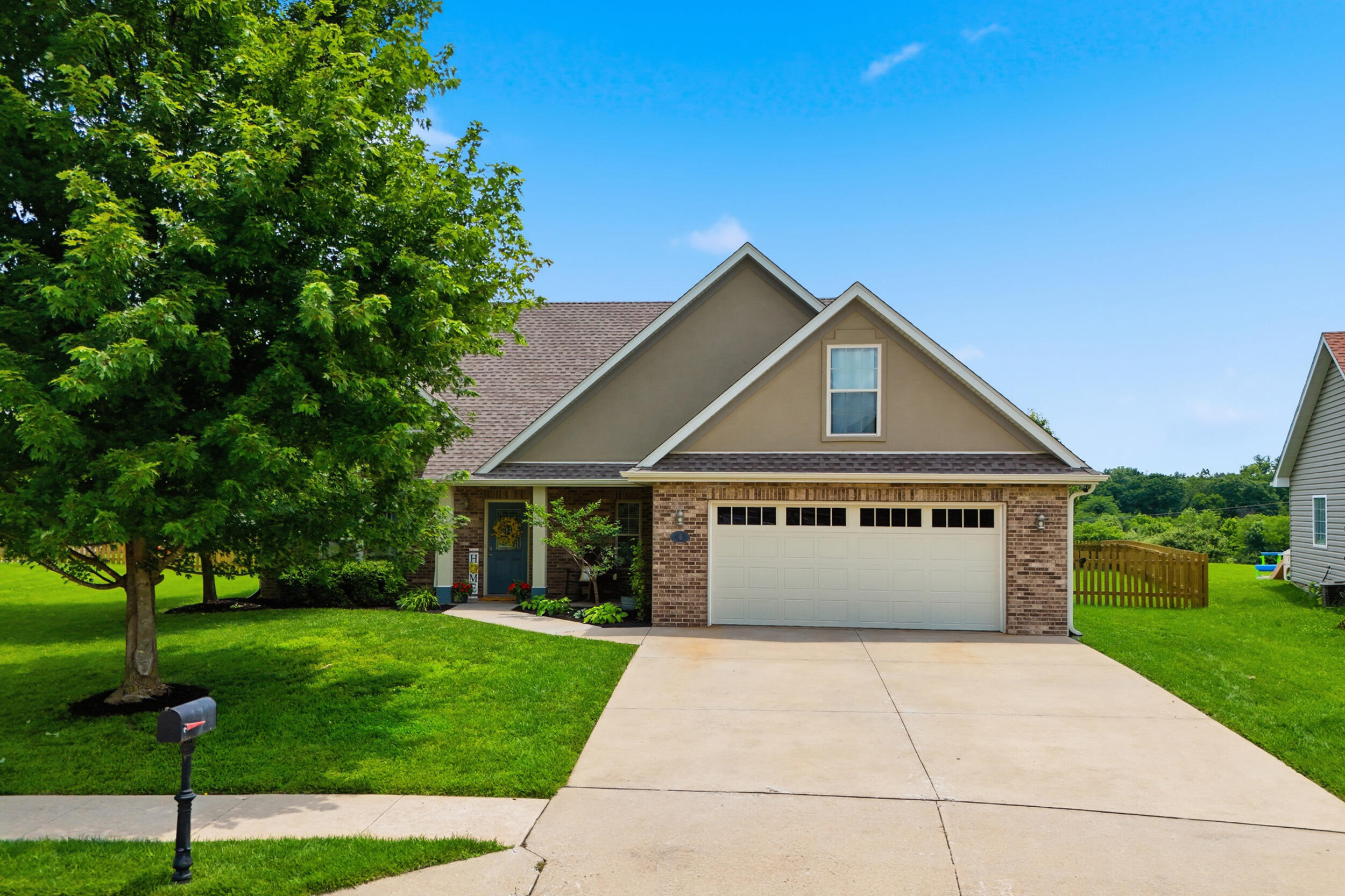4 Lexibelle Dr Property Photo 1