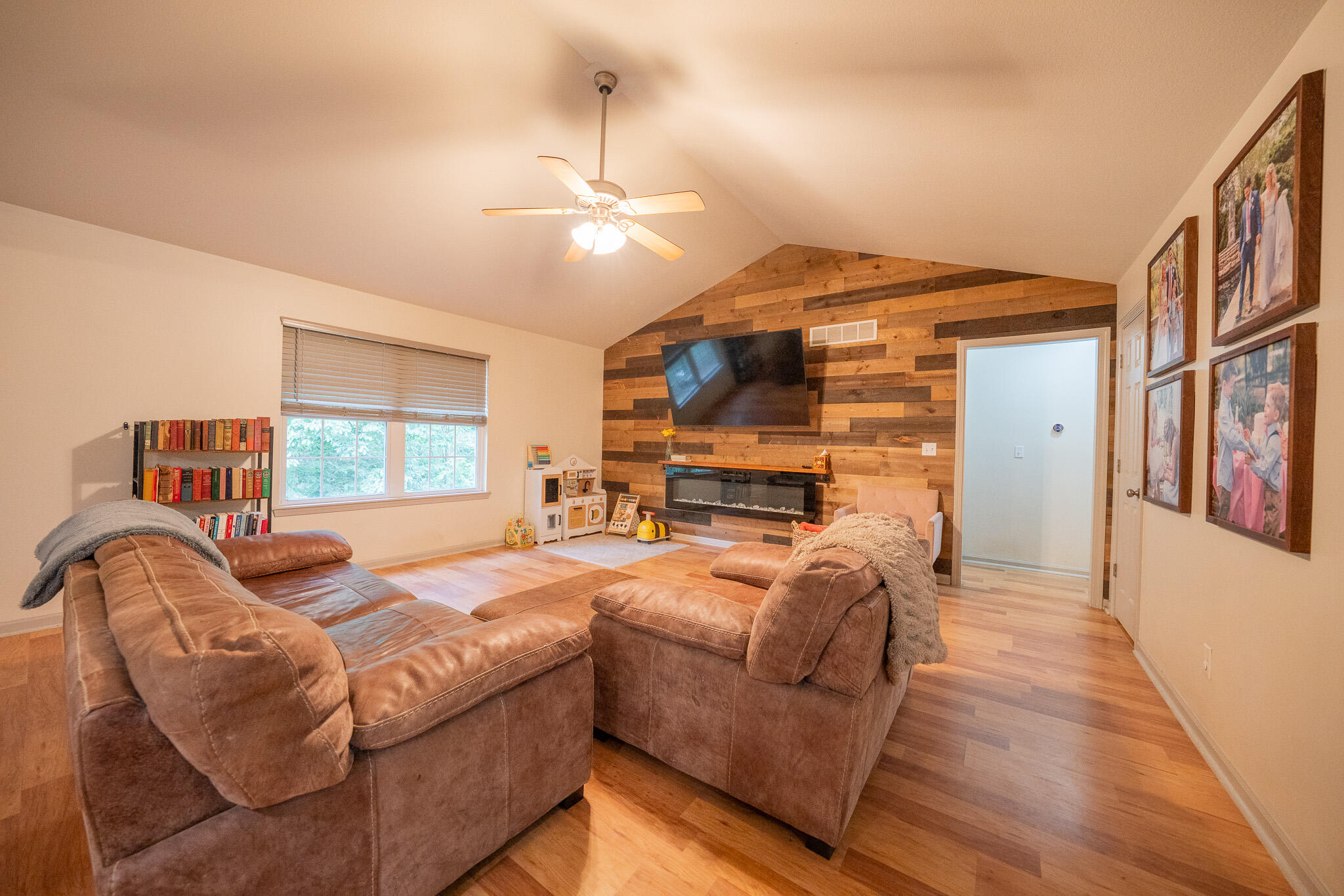 1707 Alaska Ct Property Photo 17