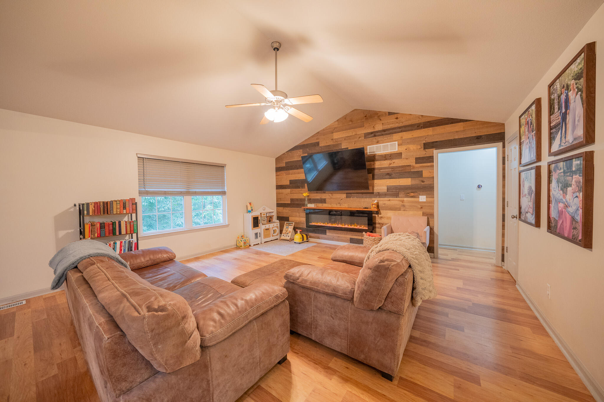 1707 Alaska Ct Property Photo 18