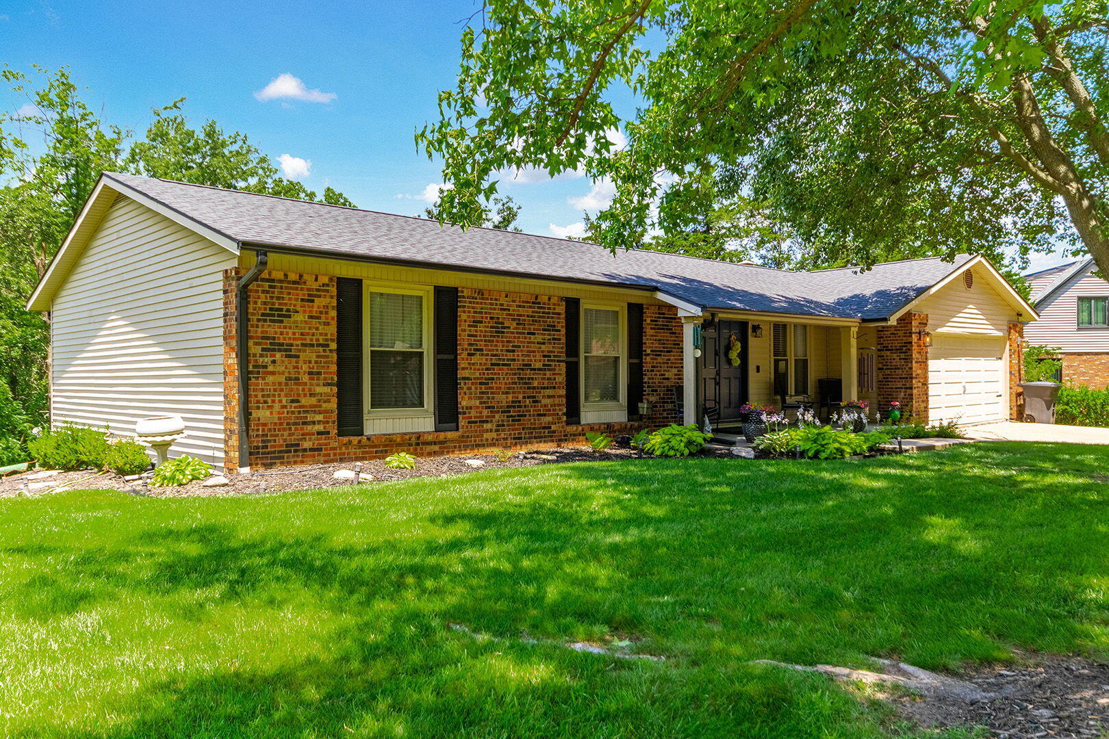 1405 Dorcas St Property Photo 4