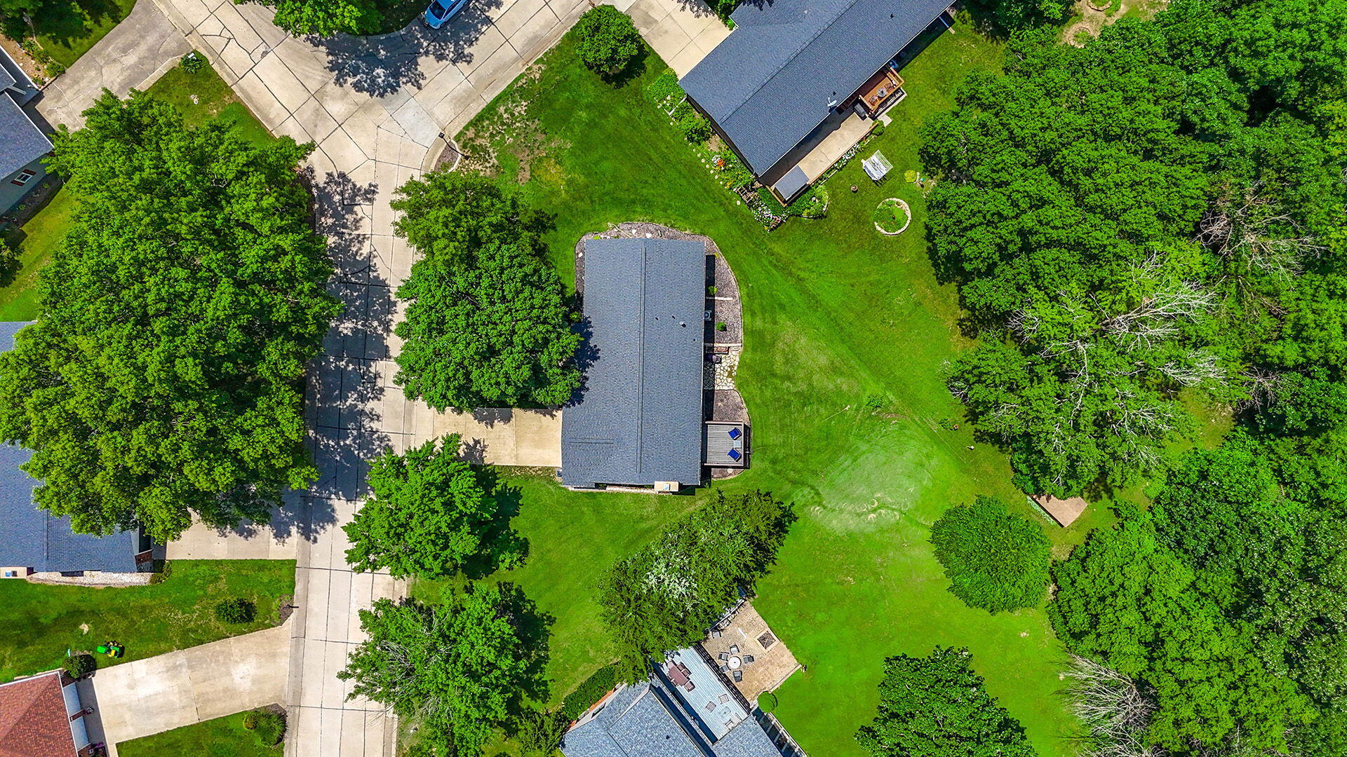 1405 Dorcas St Property Photo 57