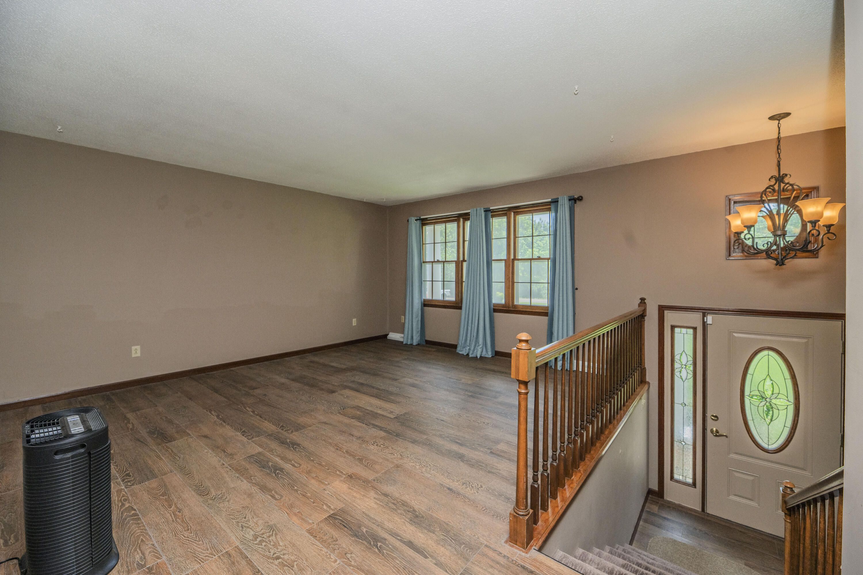 6651 E New Haven Rd Property Photo 8