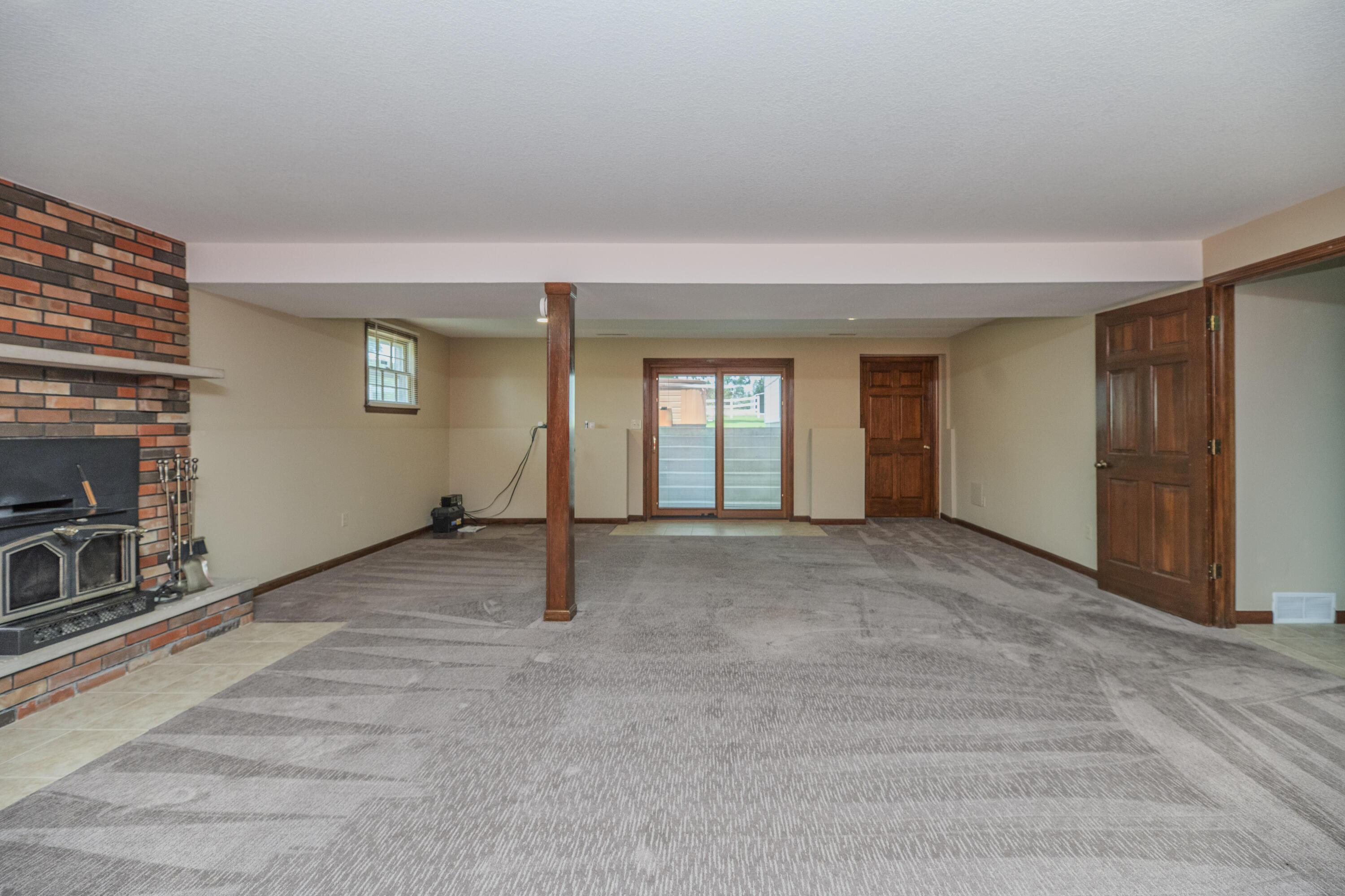 6651 E New Haven Rd Property Photo 28