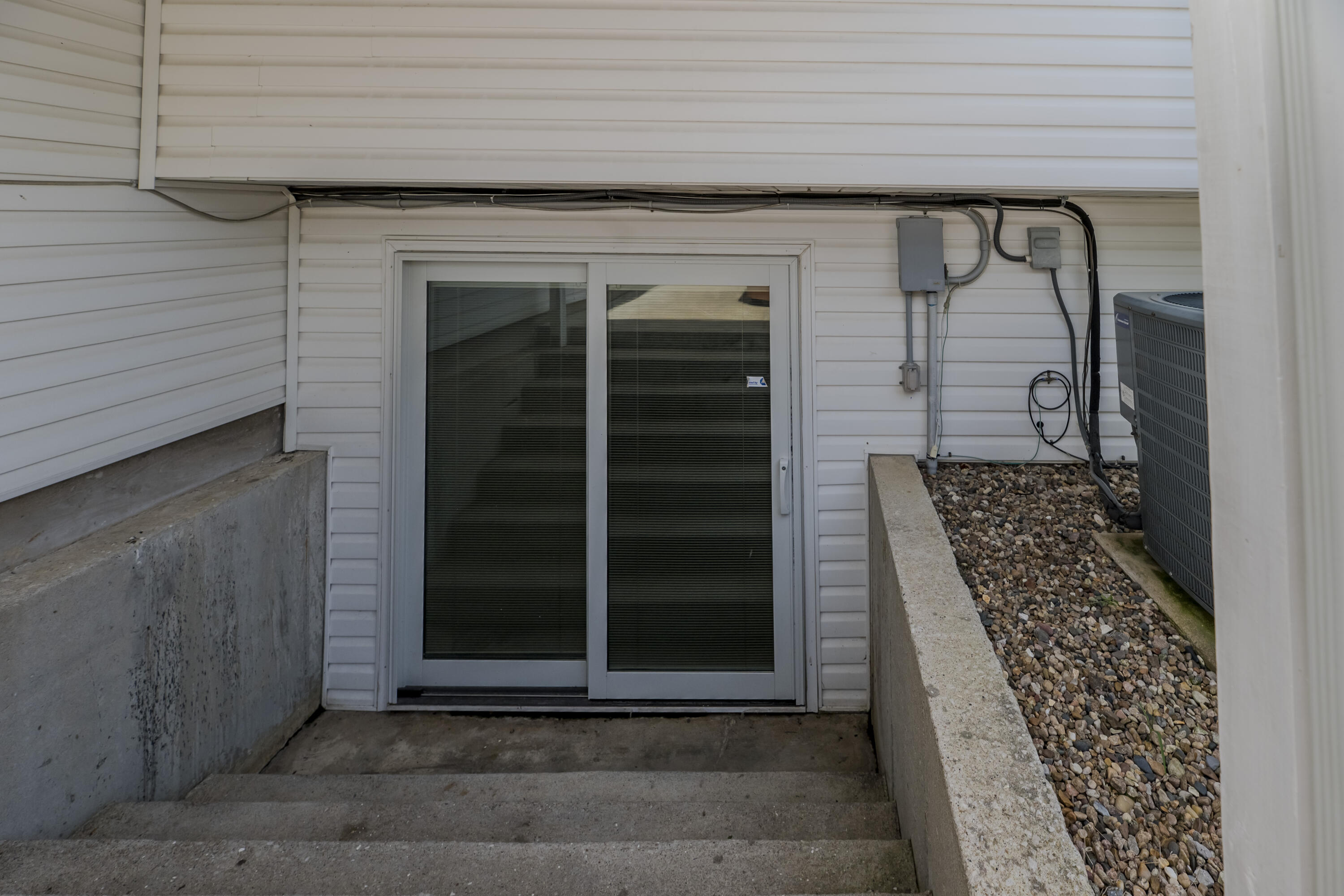 6651 E New Haven Rd Property Photo 41