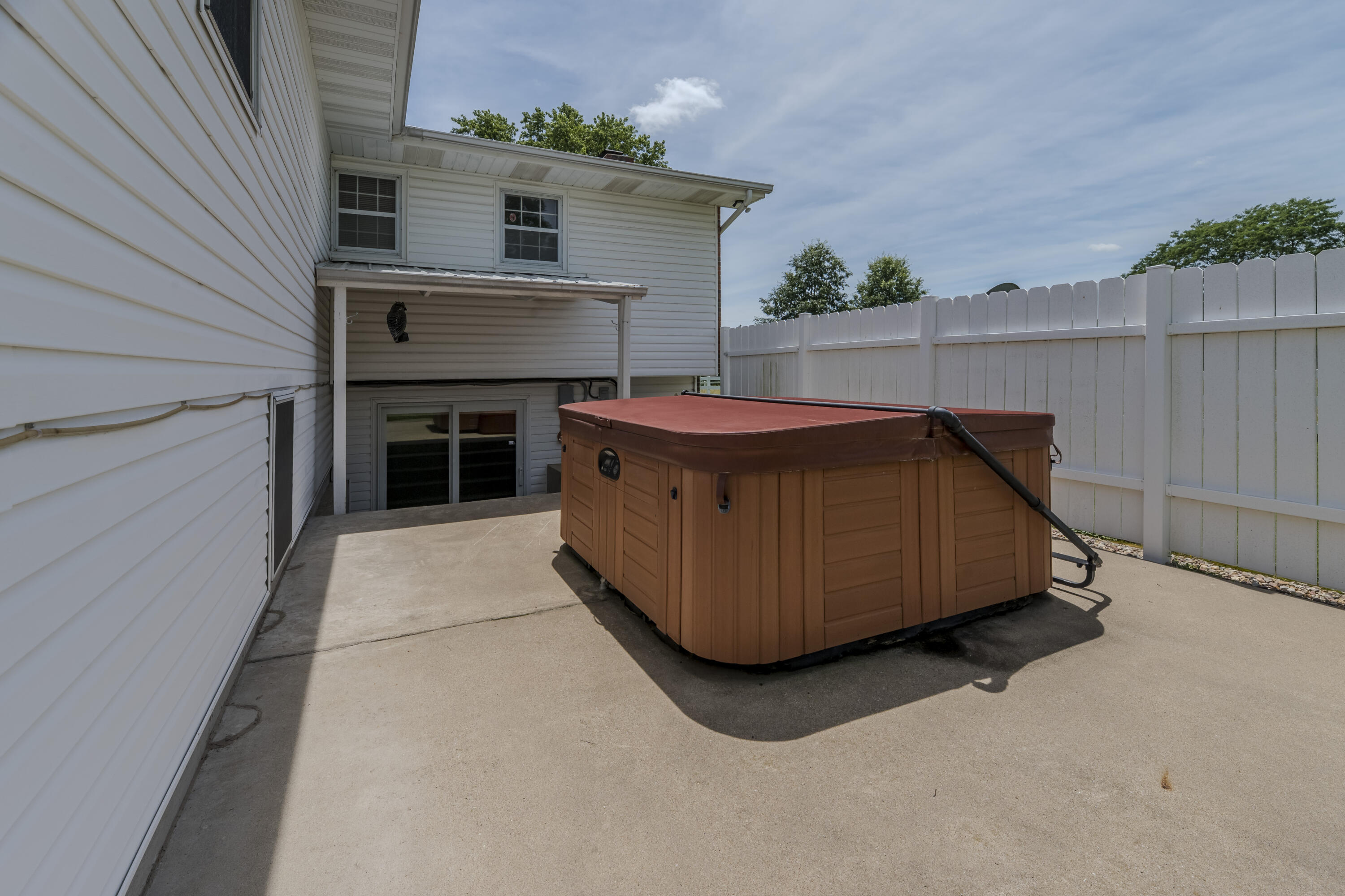 6651 E New Haven Rd Property Photo 42