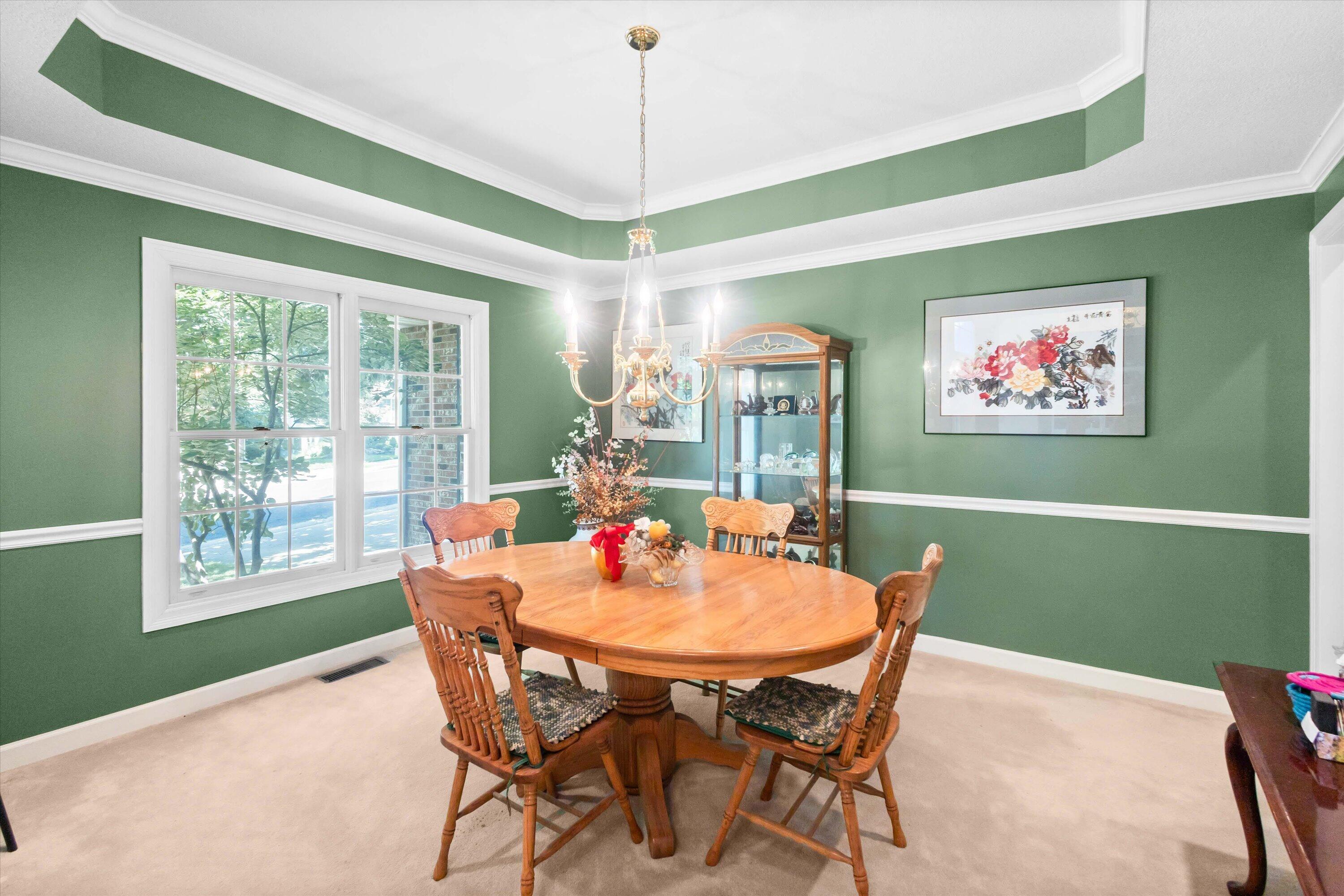 1807 Crystal Point Property Photo 5