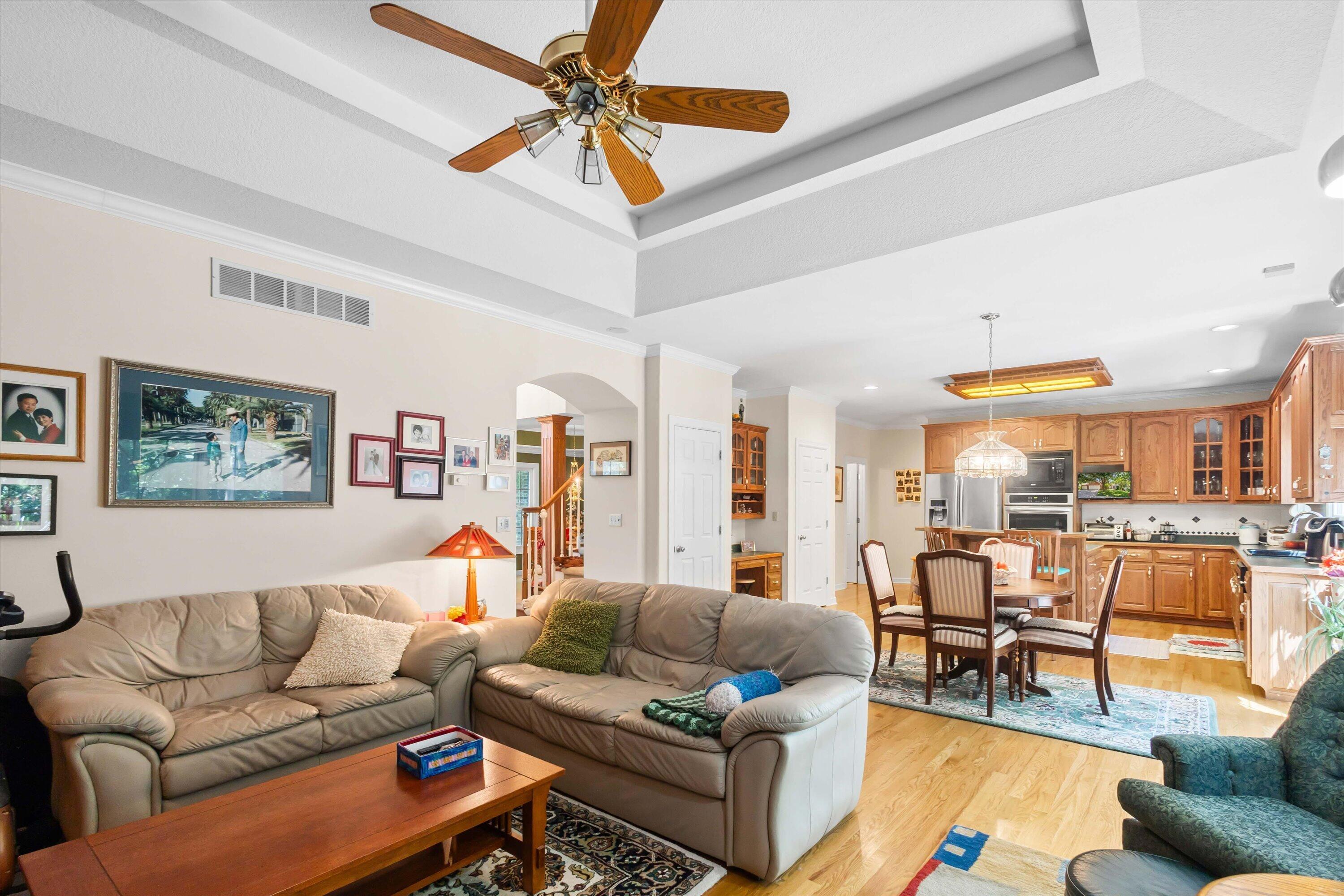 1807 Crystal Point Property Photo 13