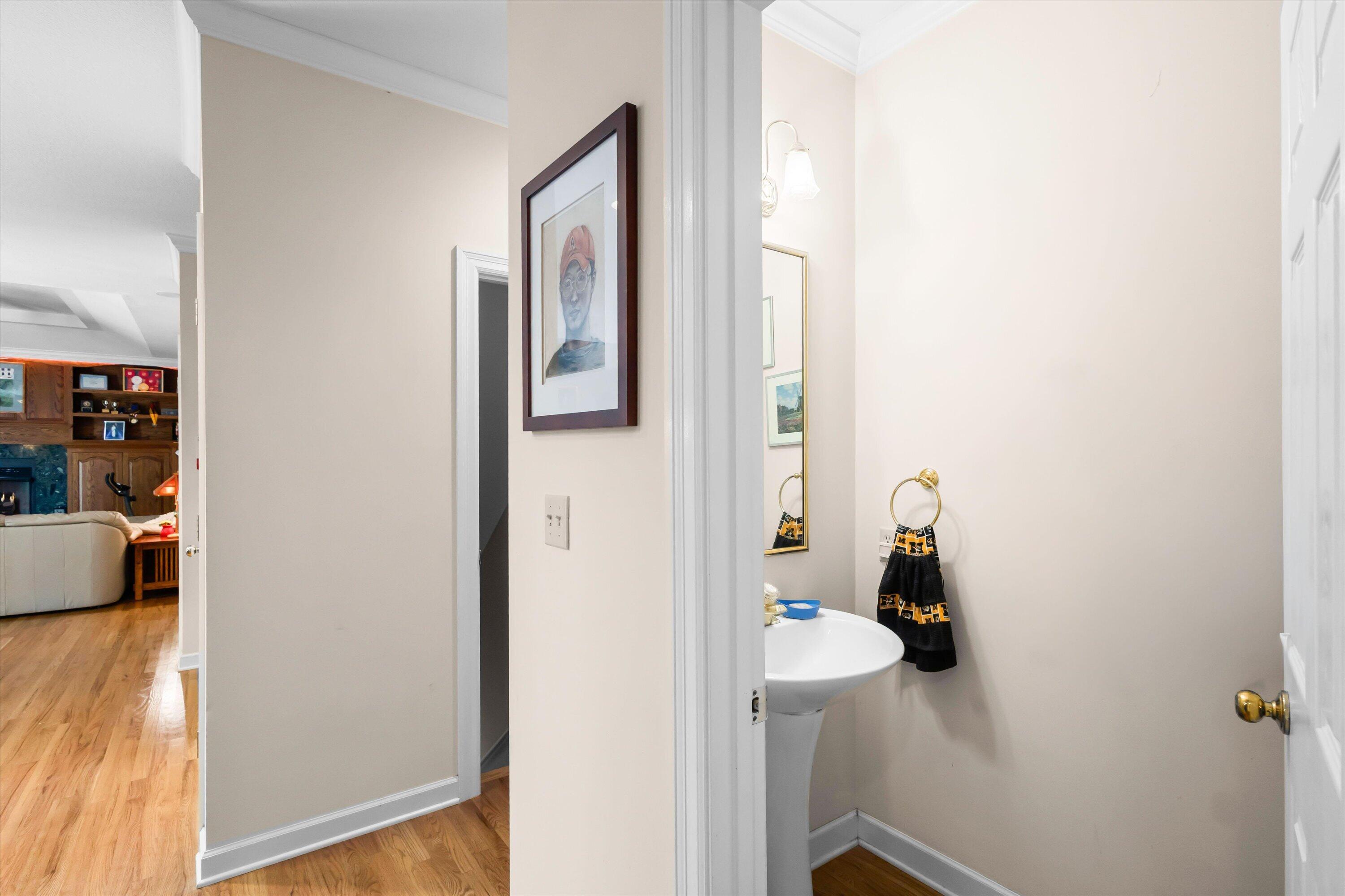 1807 Crystal Point Property Photo 15