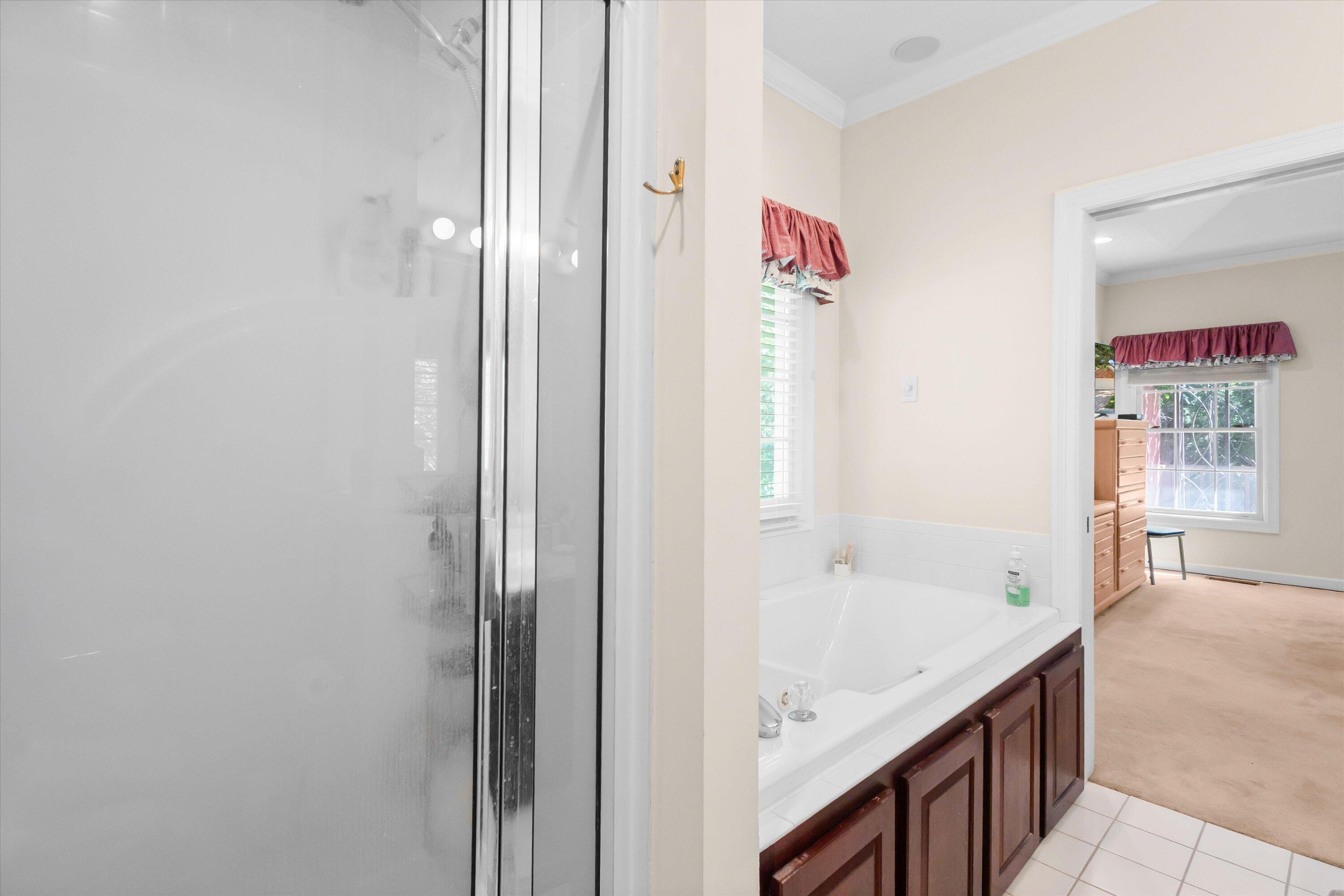 1807 Crystal Point Property Photo 18
