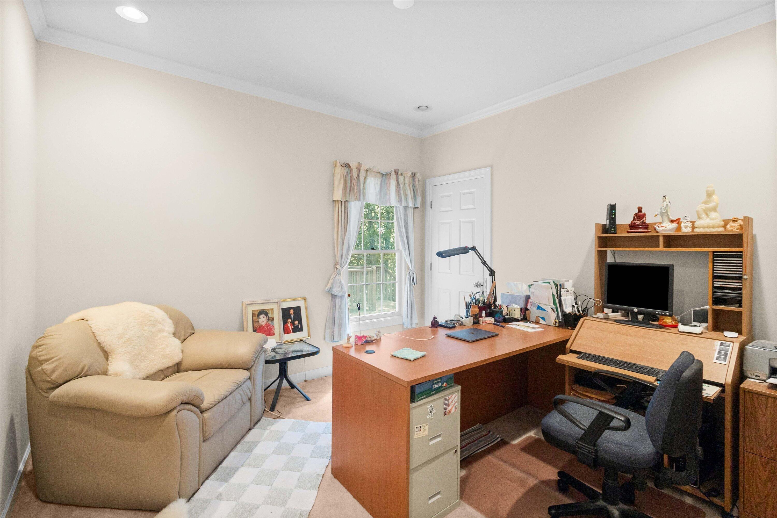 1807 Crystal Point Property Photo 19