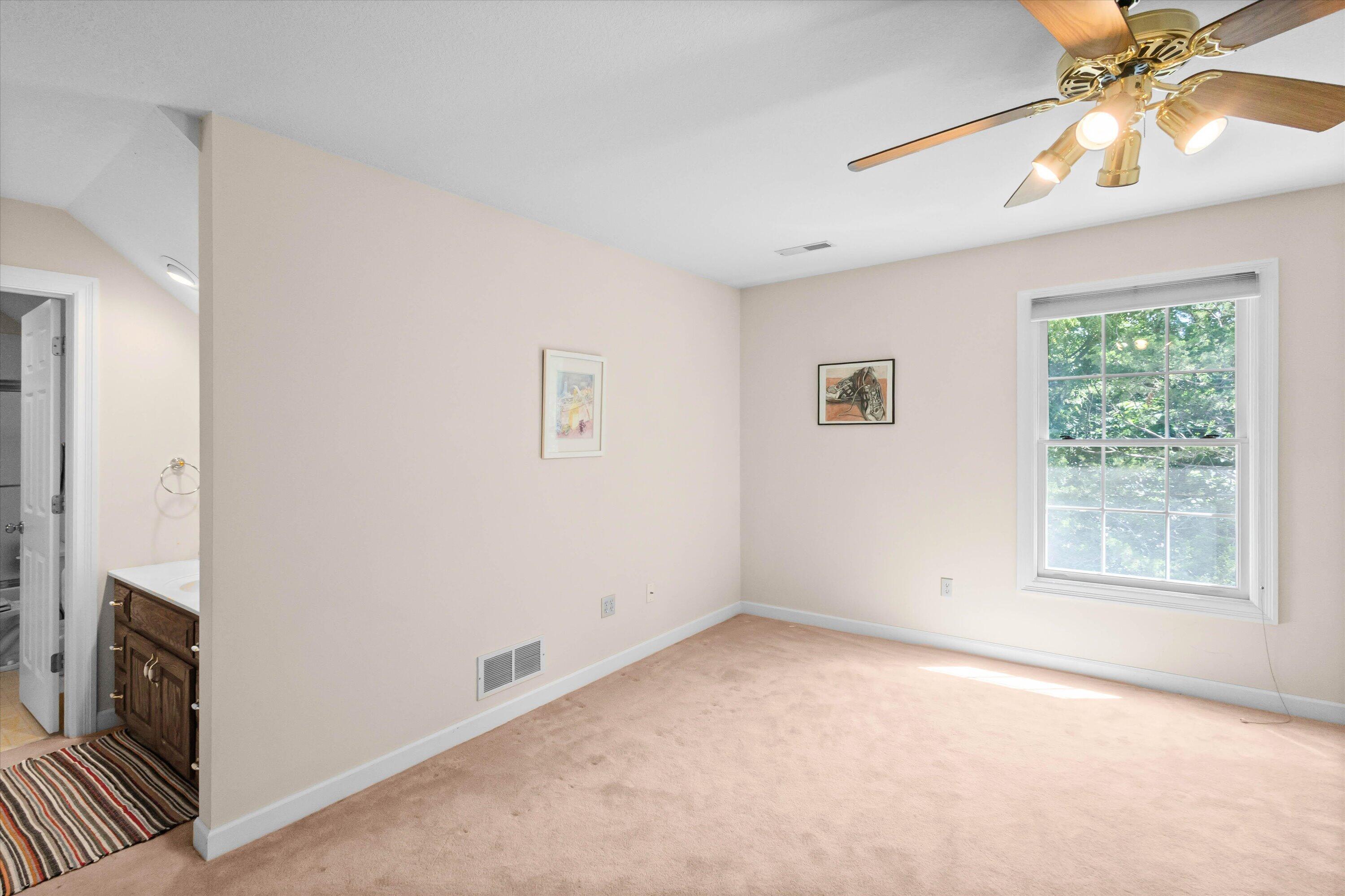 1807 Crystal Point Property Photo 24