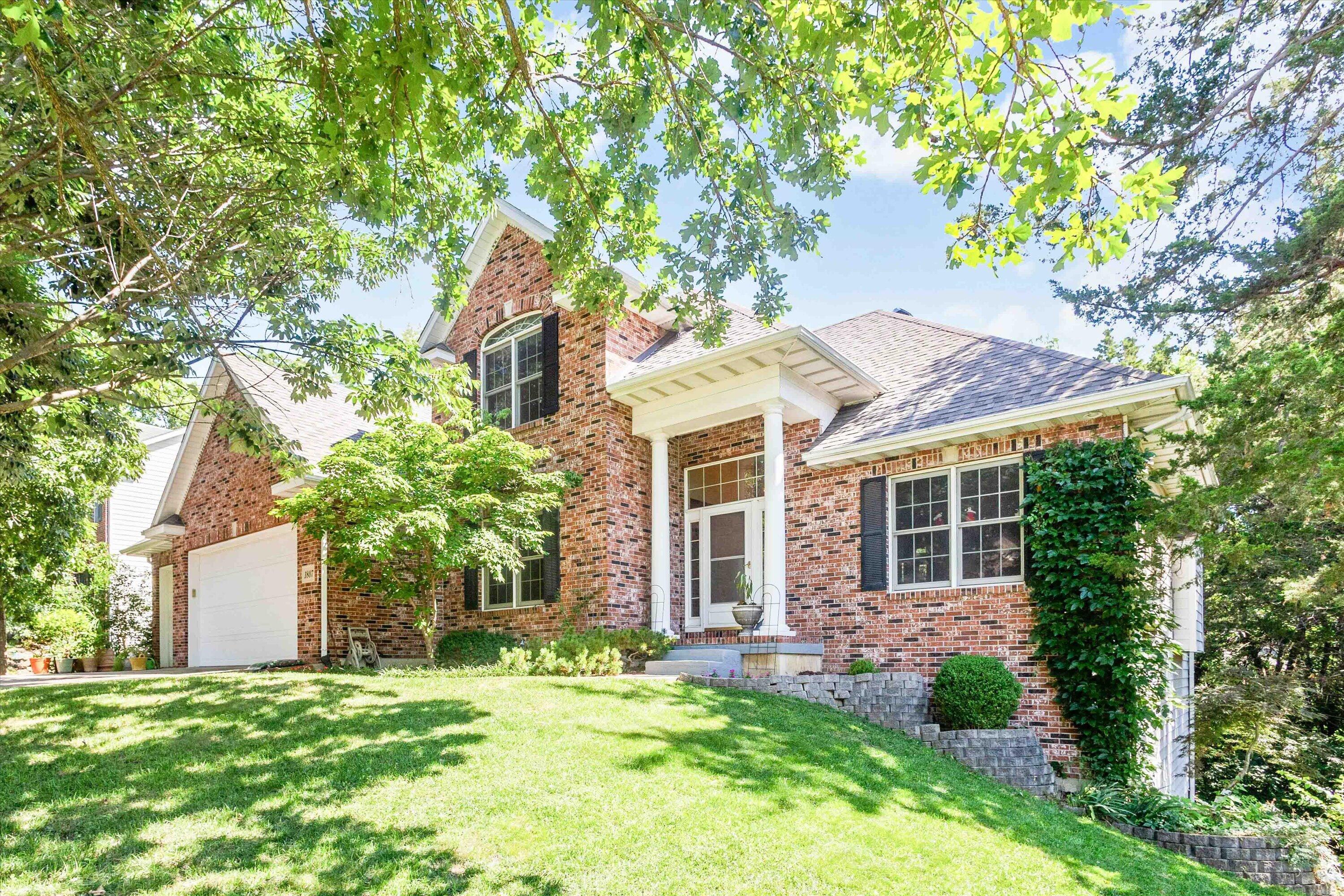 1807 Crystal Point Property Photo 40