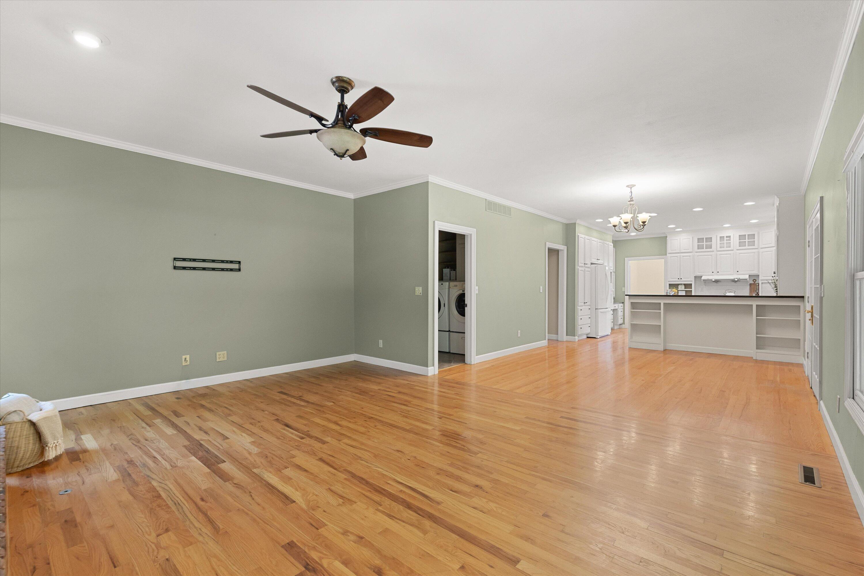 1200 Dunbar Dr Property Photo 27