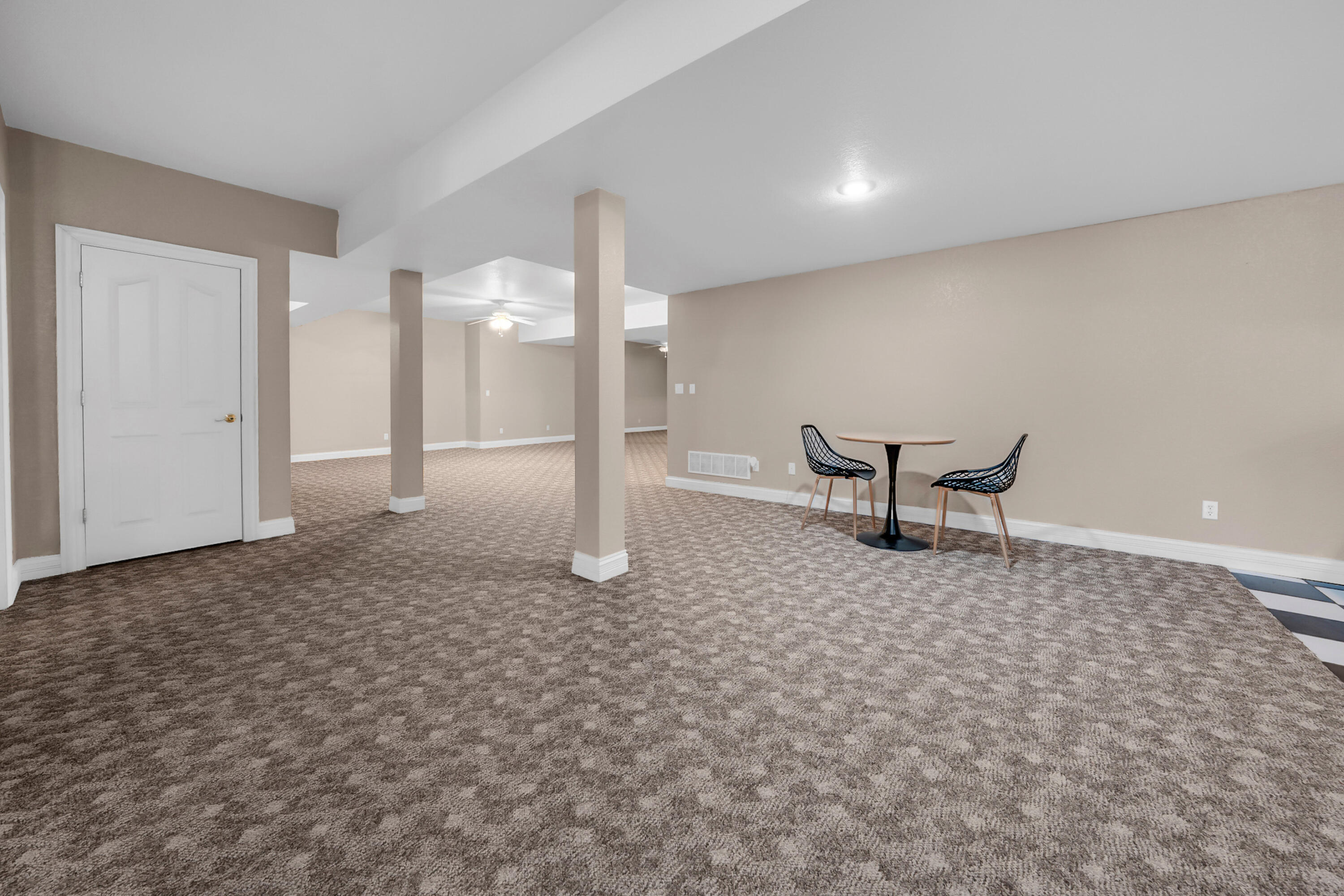 2829 Foxdale Dr Property Photo 75