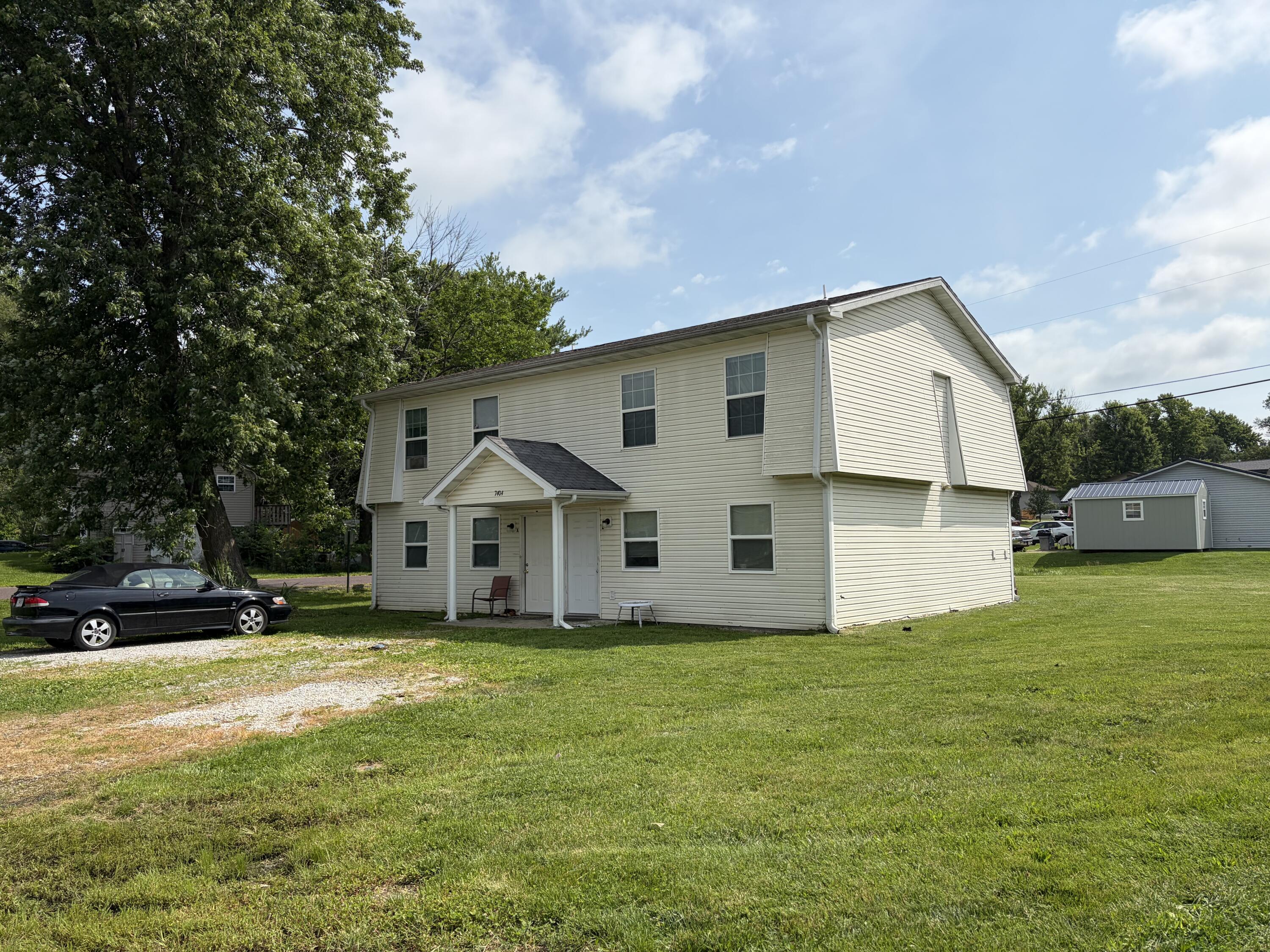 7404 N Svena Dr Property Photo 1