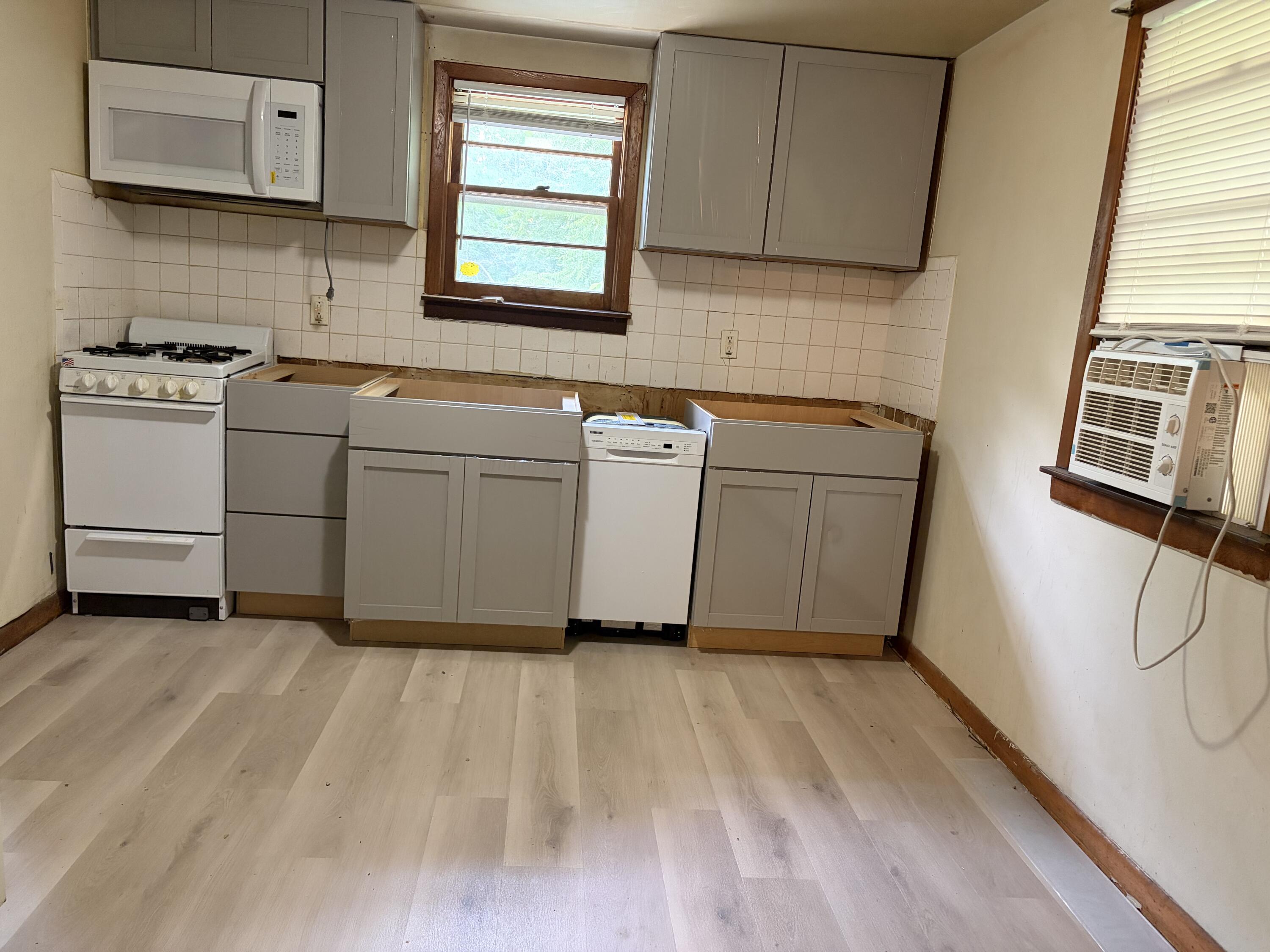 3807 Brown Station Rd Property Photo 6