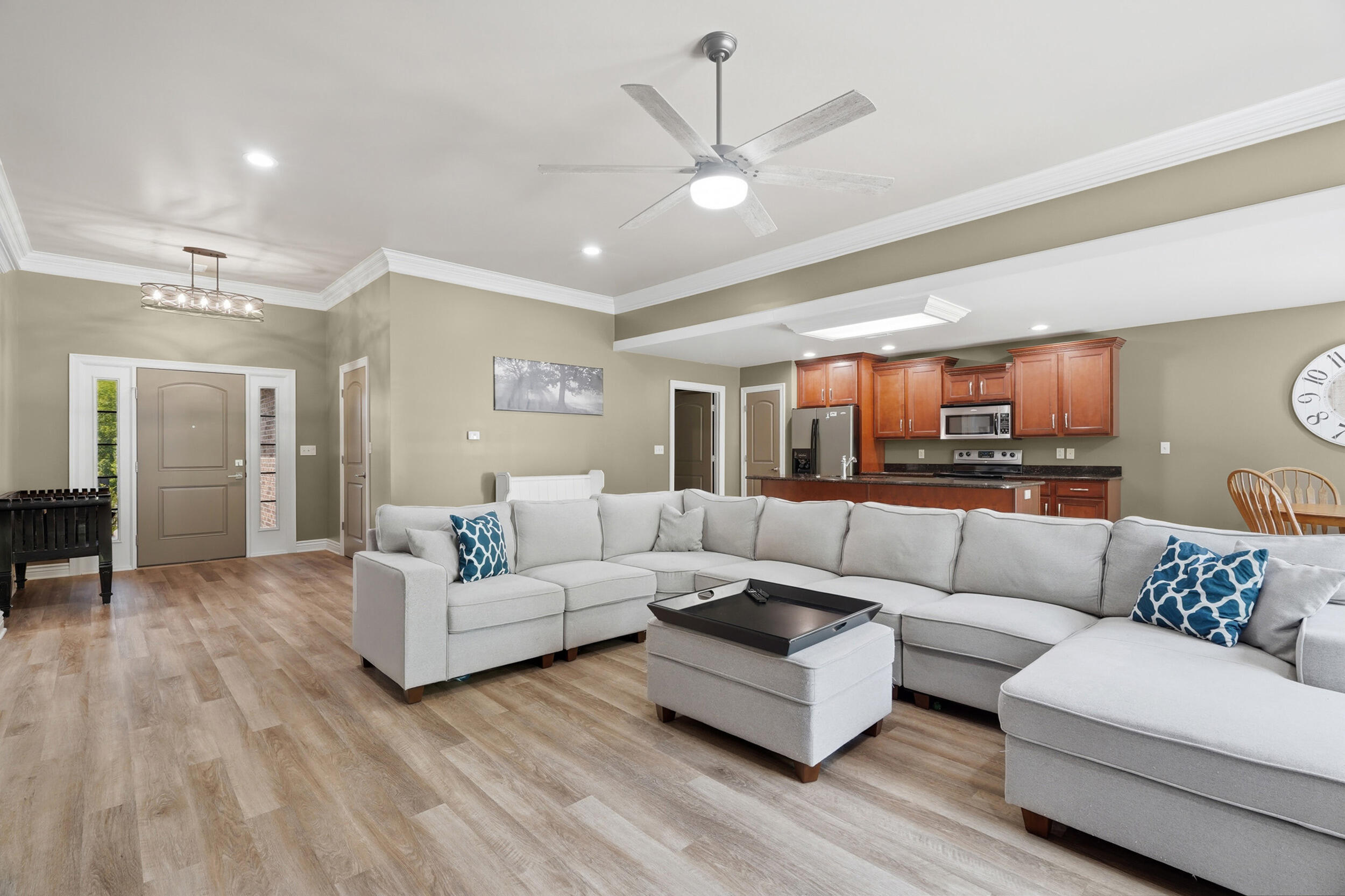 3504 Canyon Ridge Dr Property Photo 9